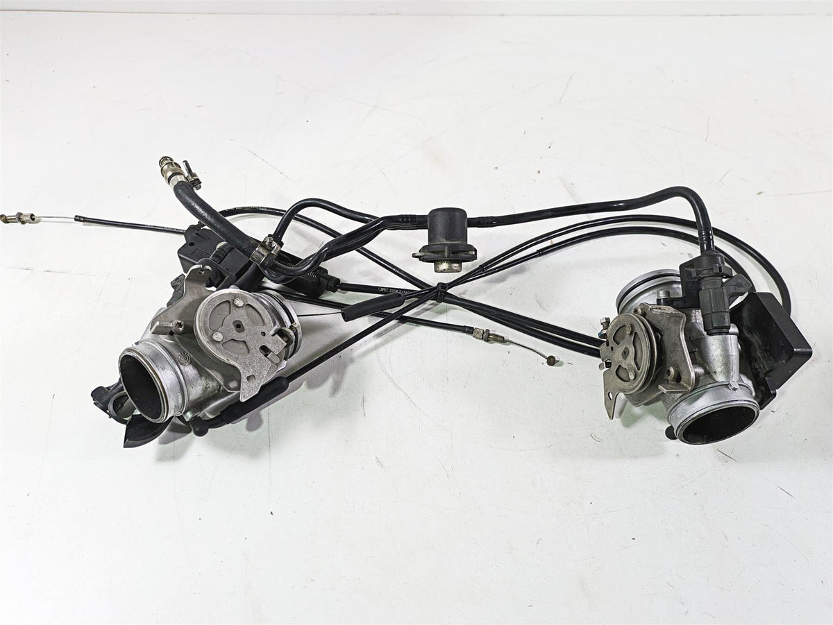 2004 BMW R1150GS R21 Throttle Body Set & Junction Box 13541342495 13541342496 {{ shop.shopifyCountryName }} - Mototech271