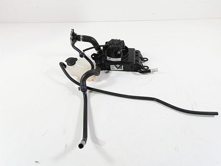 2017 Harley Touring FLHTKSE CVO E-Glide Right Radiator Fan Hoses Set 26800005 {{ shop.shopifyCountryName }} - Mototech271