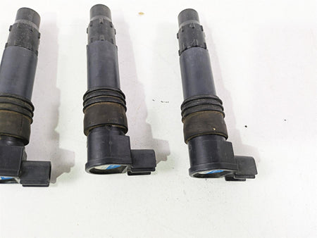 2006 Suzuki GSXR1000 K6 Denso Ignition Coil Set 33410-35F10 33410-35F11 {{ shop.shopifyCountryName }} - Mototech271
