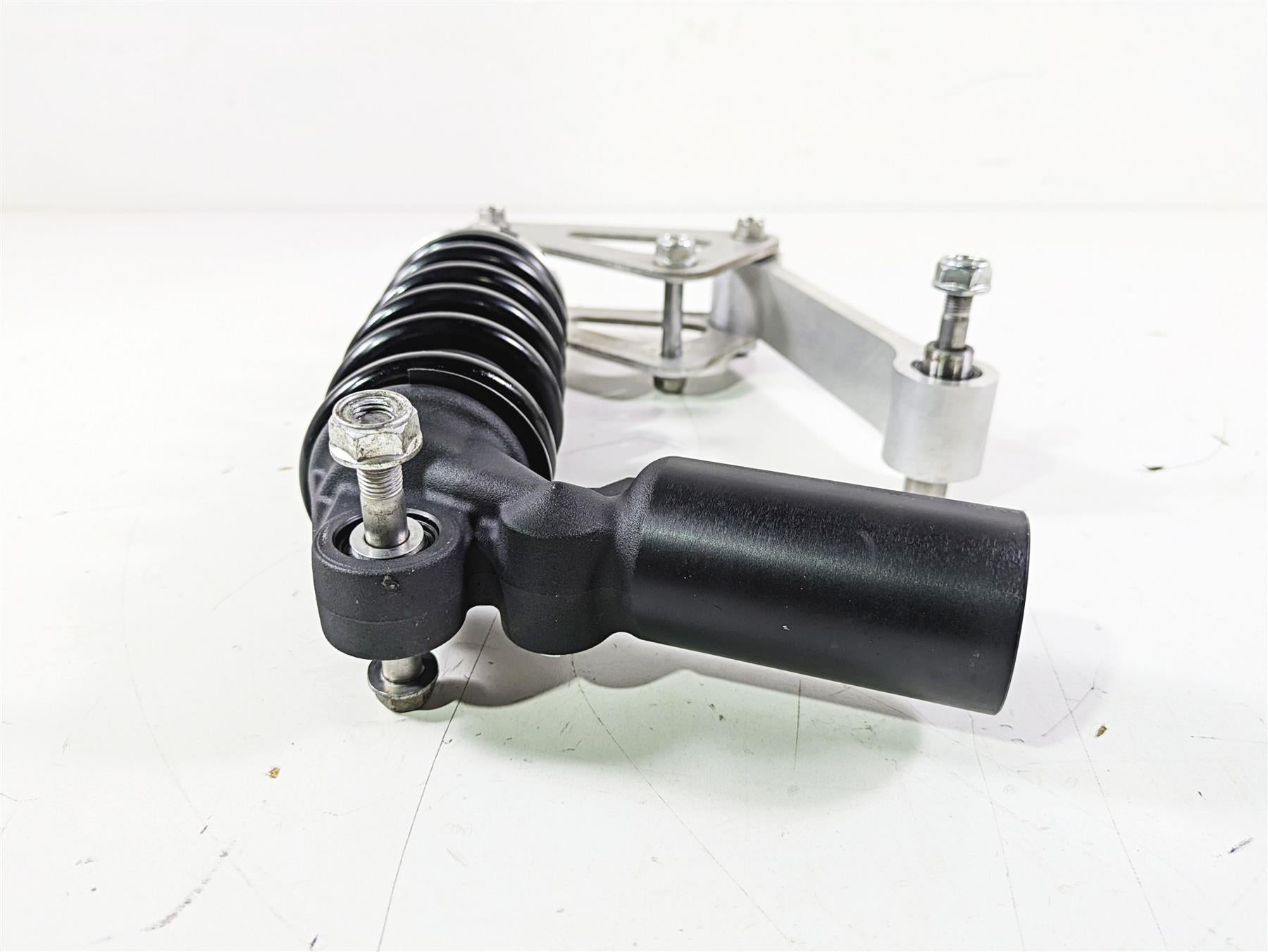 2008 Honda CBR1000RR SC59 Straight Rear Shock Damper & Linkage 52400-MFL-671 {{ shop.shopifyCountryName }} - Mototech271