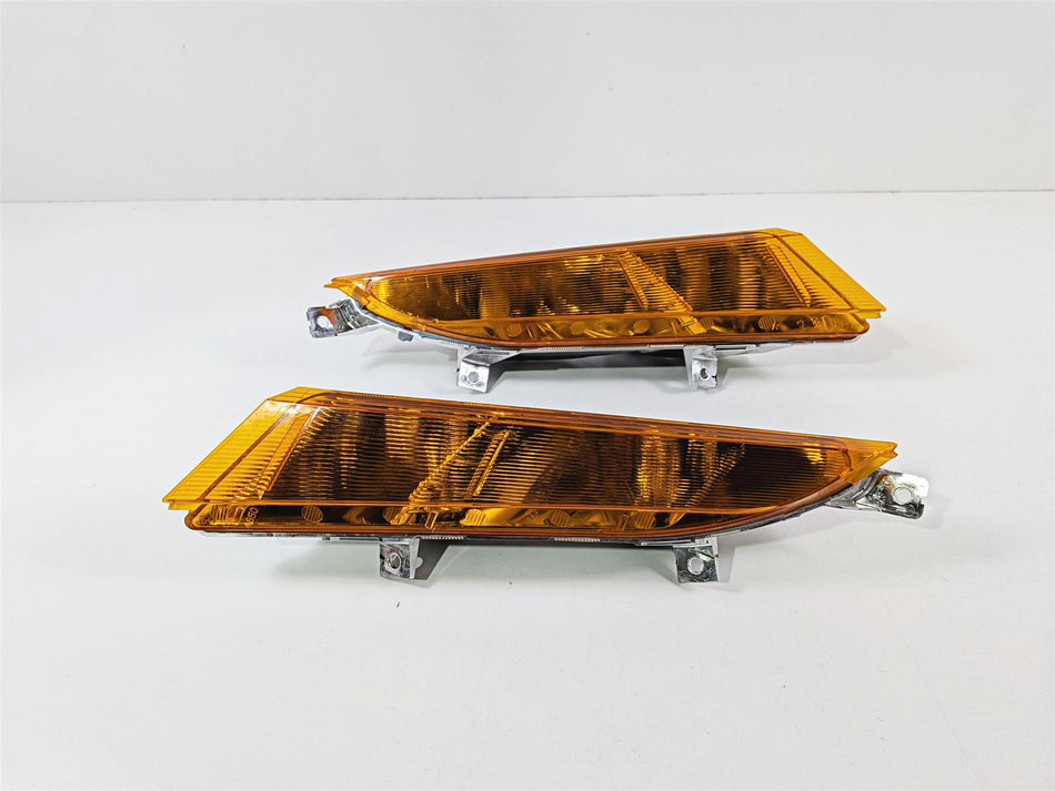 2013 Victory Vision Tour Front Blinker Turn Signal Set -Read 2410974 2410973 {{ shop.shopifyCountryName }} - Mototech271