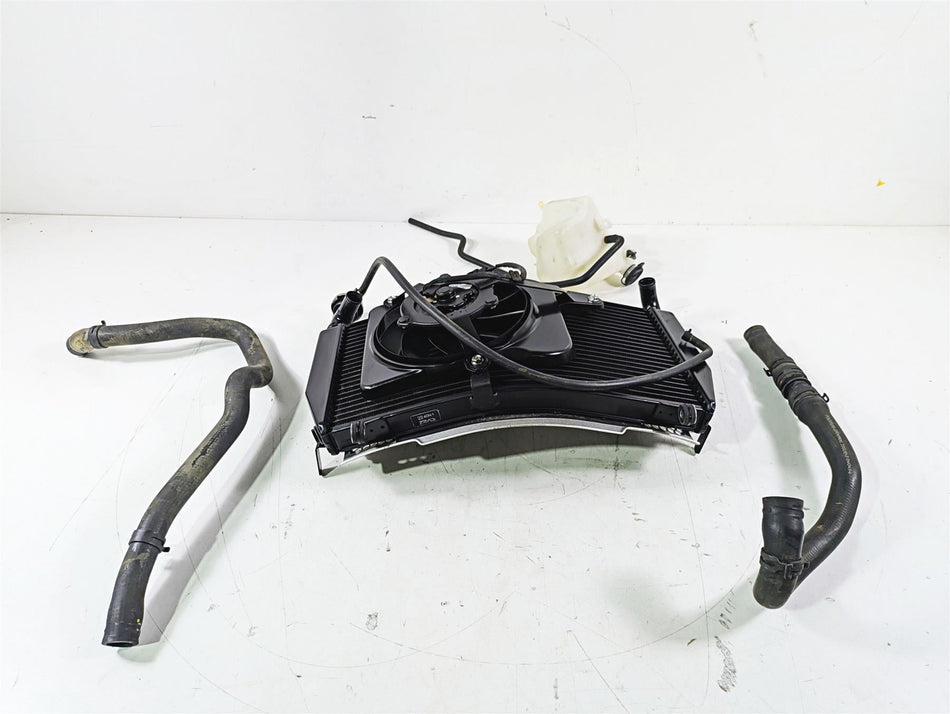 2015 Triumph Tiger Explorer XC Radiator Fan Reservoir Hoses Set T2100854 {{ shop.shopifyCountryName }} - Mototech271