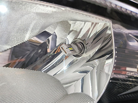 2014 BMW S1000RR K46 Left Headlight High Beam - Great Shape 63128527552 {{ shop.shopifyCountryName }} - Mototech271