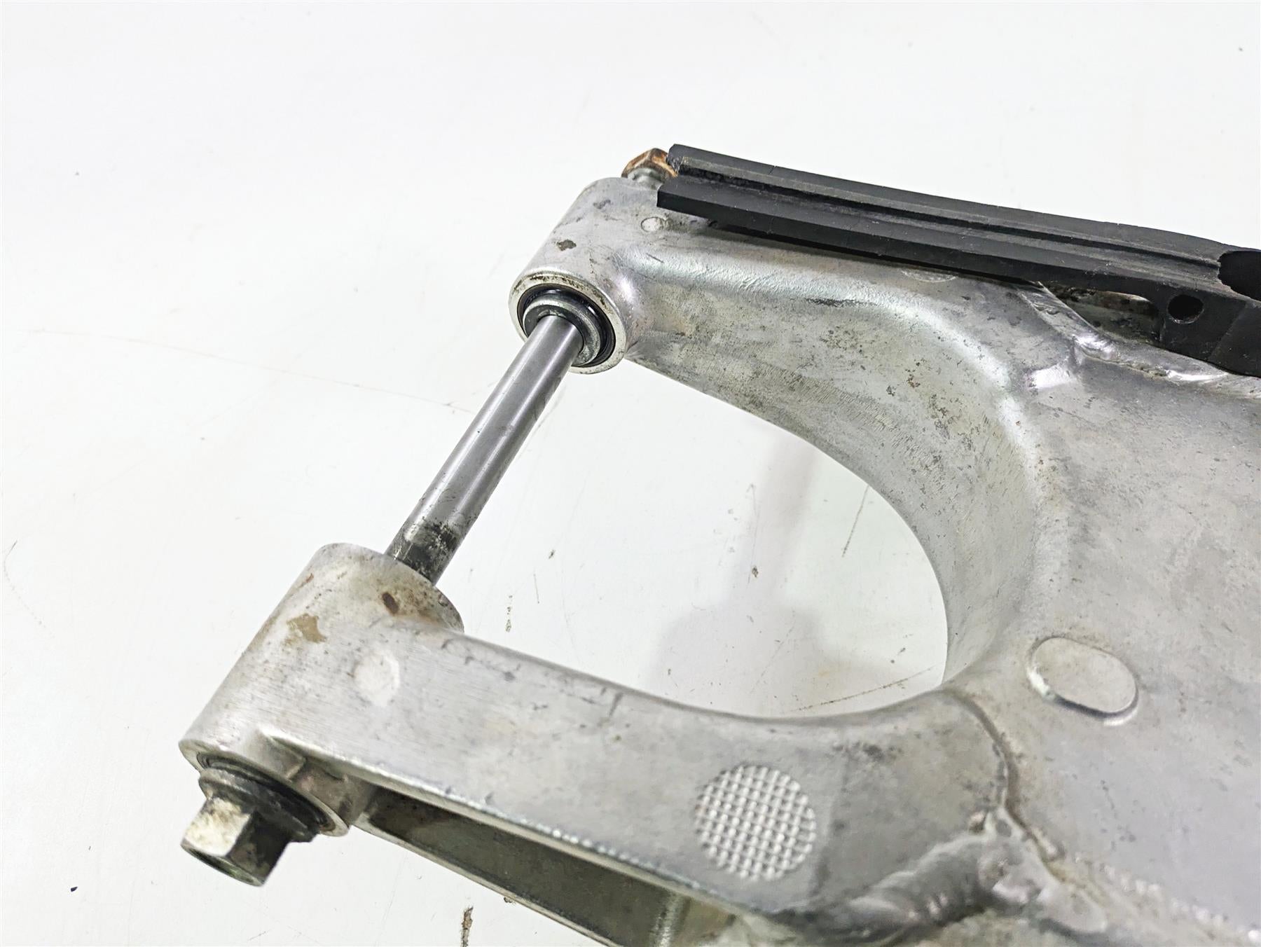 1998 KTM 380 SX MX Straight Swingarm Swing Arm & Rear Axle 50304030044 {{ shop.shopifyCountryName }} - Mototech271