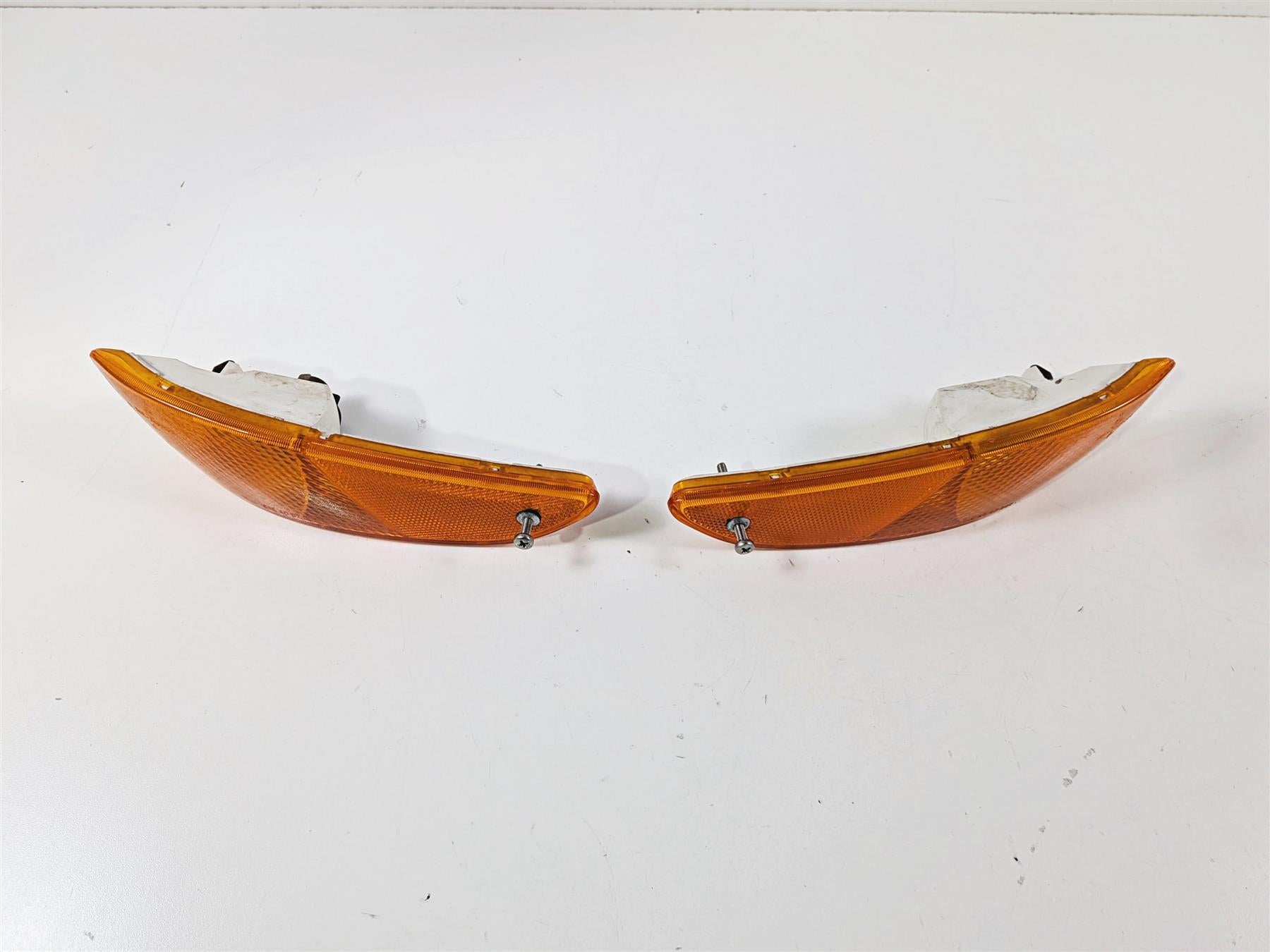 2002 BMW K1200LT 89V3 Front Blinker Cover Housing Set 63132305377 63132305378 {{ shop.shopifyCountryName }} - Mototech271