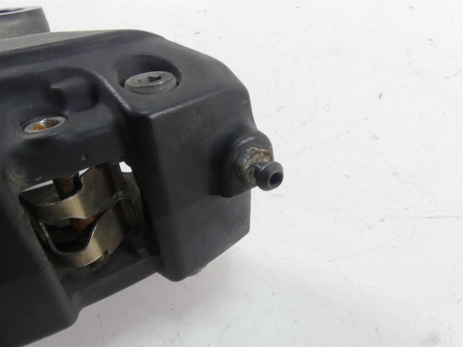 2013 Harley Touring FLHTK Electra Glide Rear Brake Caliper 25mm -Read 44080-08C {{ shop.shopifyCountryName }} - Mototech271
