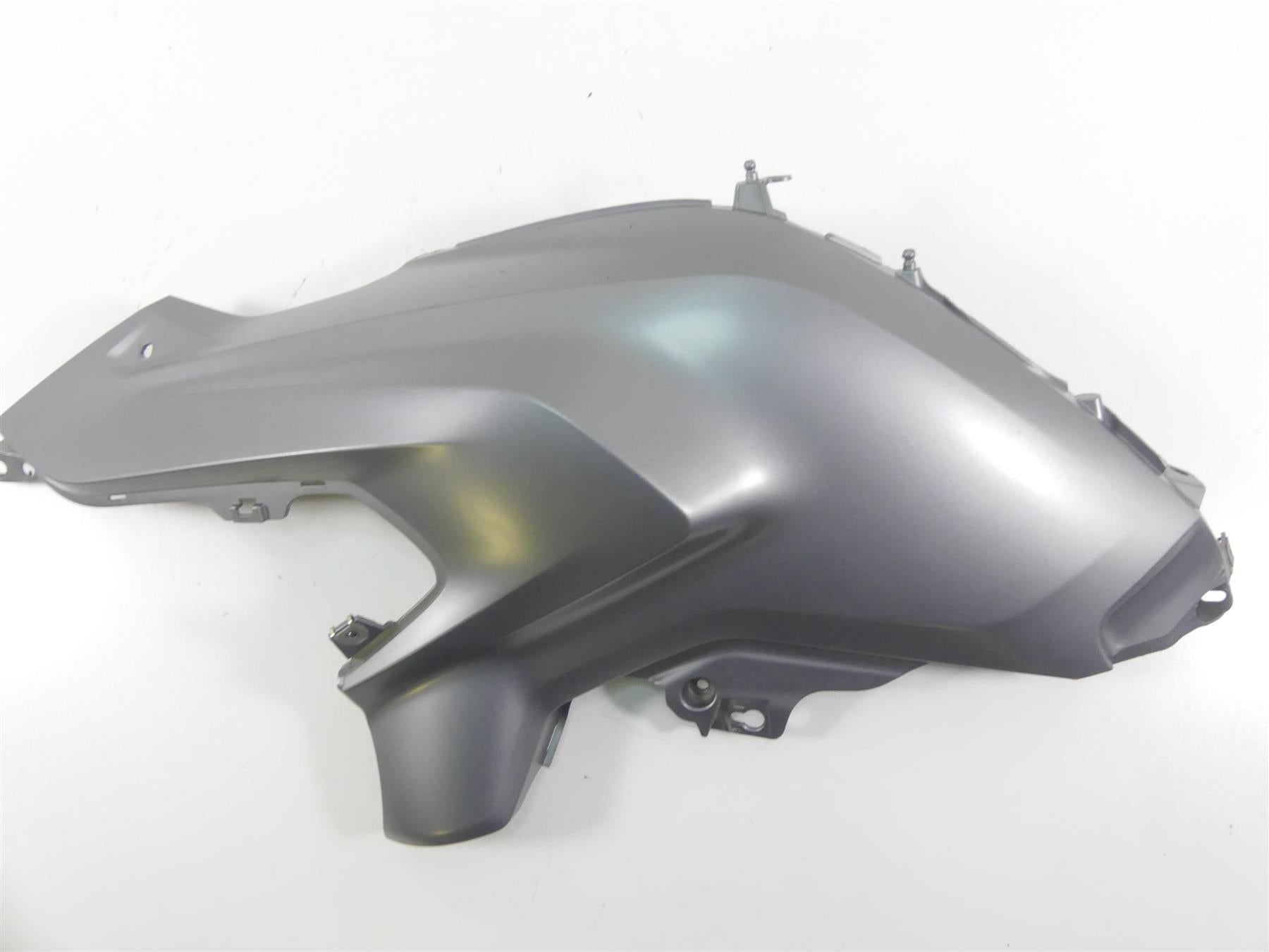 2013 BMW R1200GS GSW K50 Left Tank Side Fairing Cover Cowl 46638533679 {{ shop.shopifyCountryName }} - Mototech271