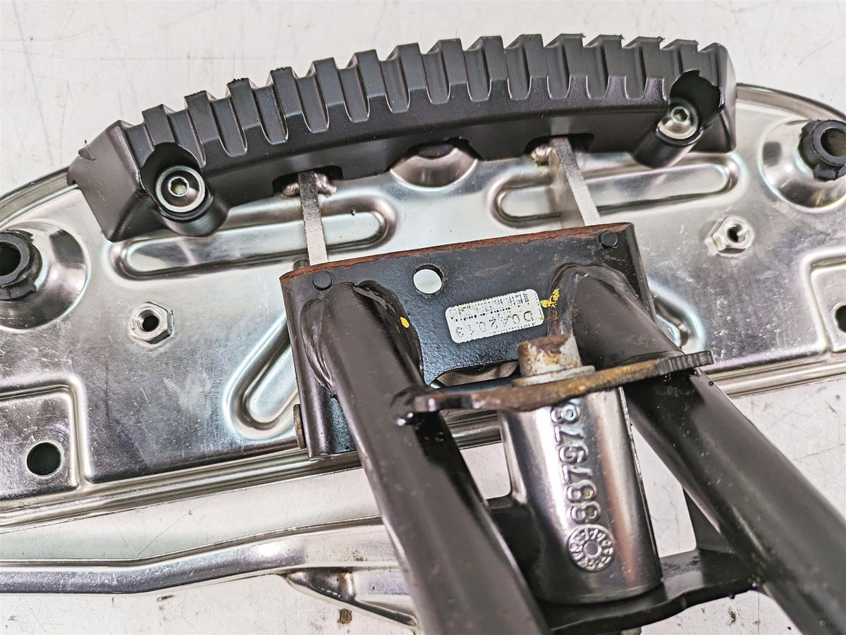 2014 Moto Guzzi California 1400 T Left Front Floorboard & Shifter Lever 887303 {{ shop.shopifyCountryName }} - Mototech271