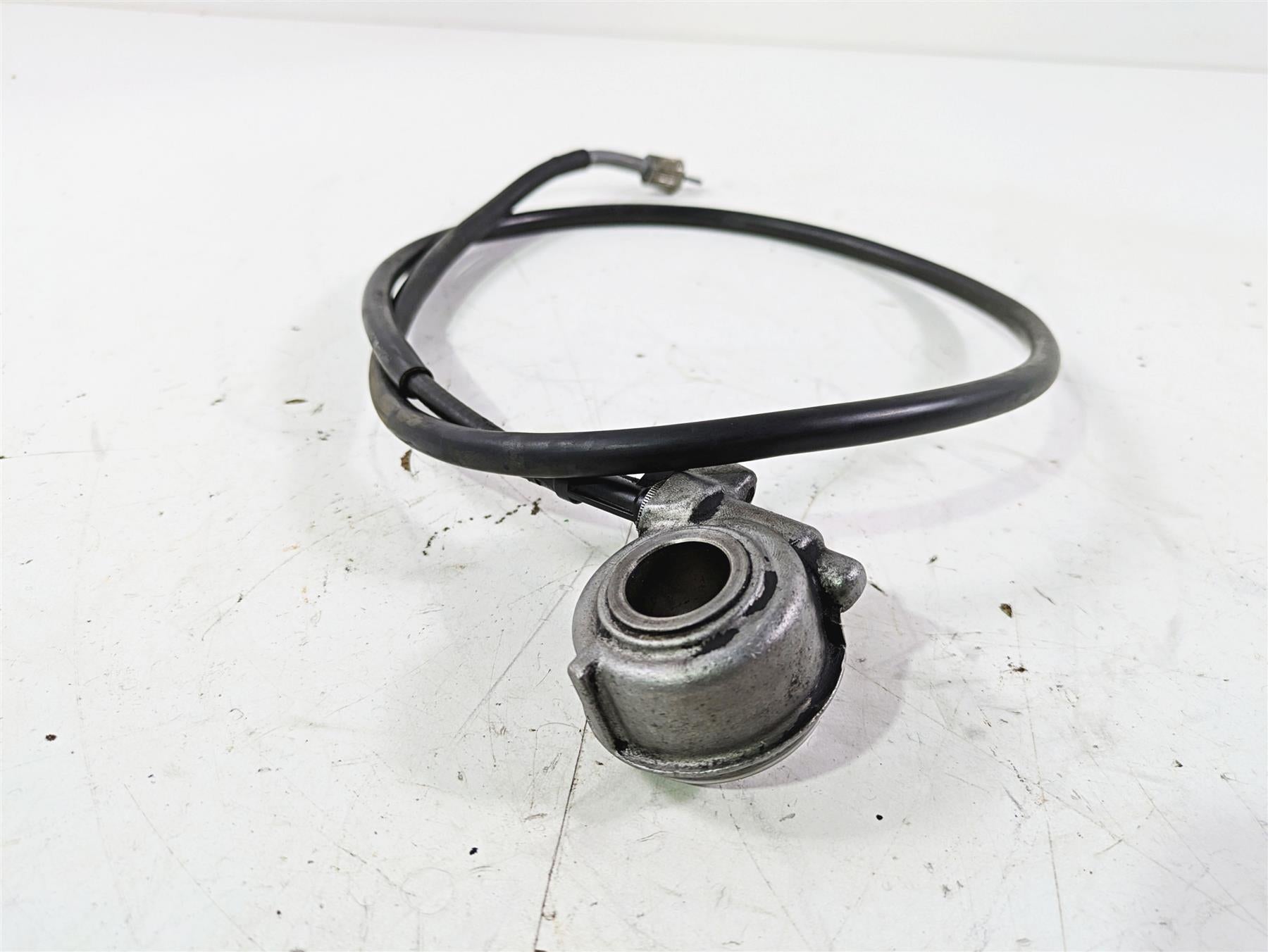 2001 Honda VT1100 Shadow Sabre Speedometer Drive Gear Hub Cable 44800-MM8-003 {{ shop.shopifyCountryName }} - Mototech271