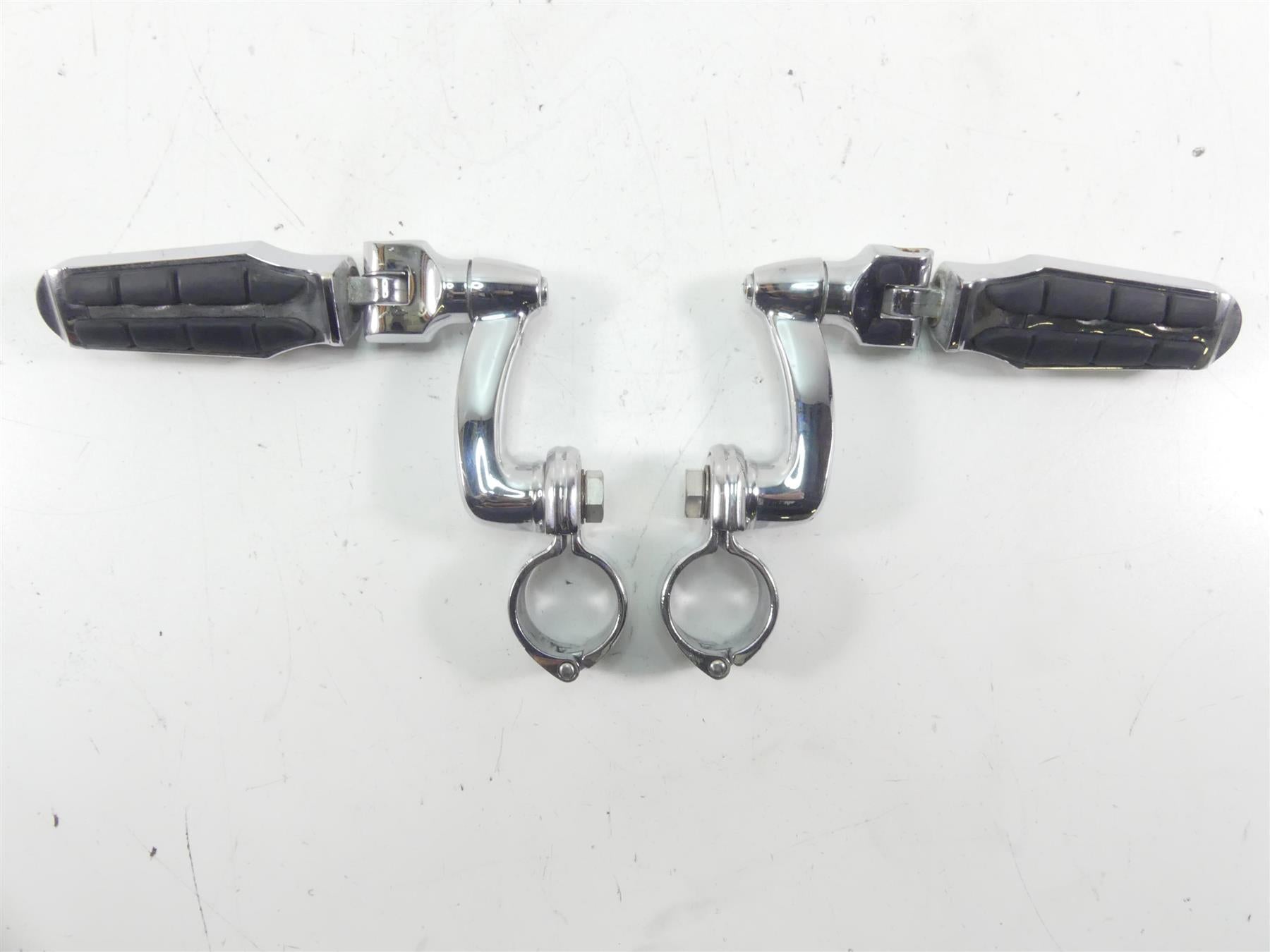 2007 Victory Vegas Jackpot Chrome Highway Footpeg Set {{ shop.shopifyCountryName }} - Mototech271