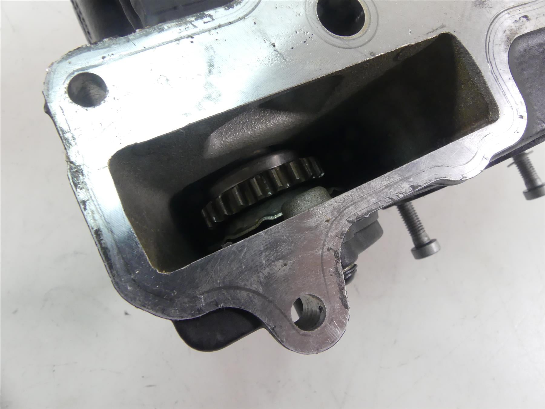 2014 Moto Guzzi Griso 1200 SE 8V Left Cylinder Head Cylinderhead 872755 {{ shop.shopifyCountryName }} - Mototech271