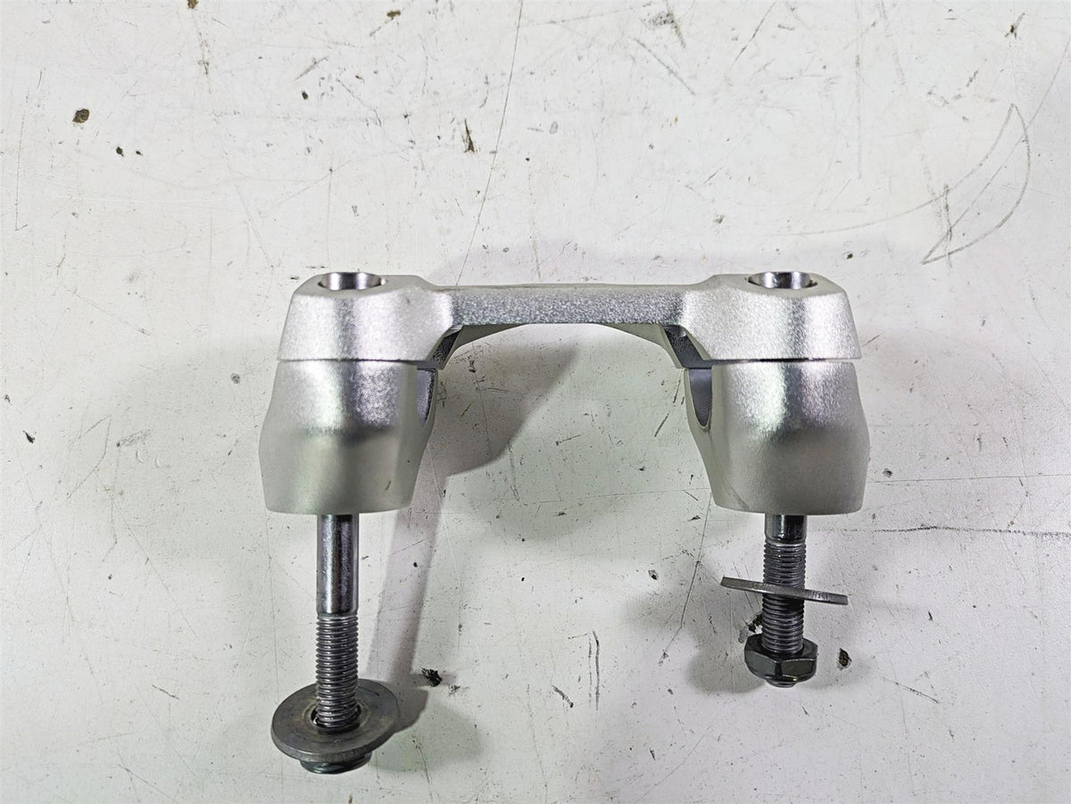 2023 Triumph Street Triple 765 RS Handlebar Mount Riser T2045876 {{ shop.shopifyCountryName }} - Mototech271