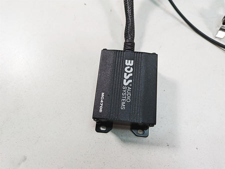 2012 Harley FLD Dyna Switchback Boss Audio Systems Bluetooth Speaker Set MC470B {{ shop.shopifyCountryName }} - Mototech271