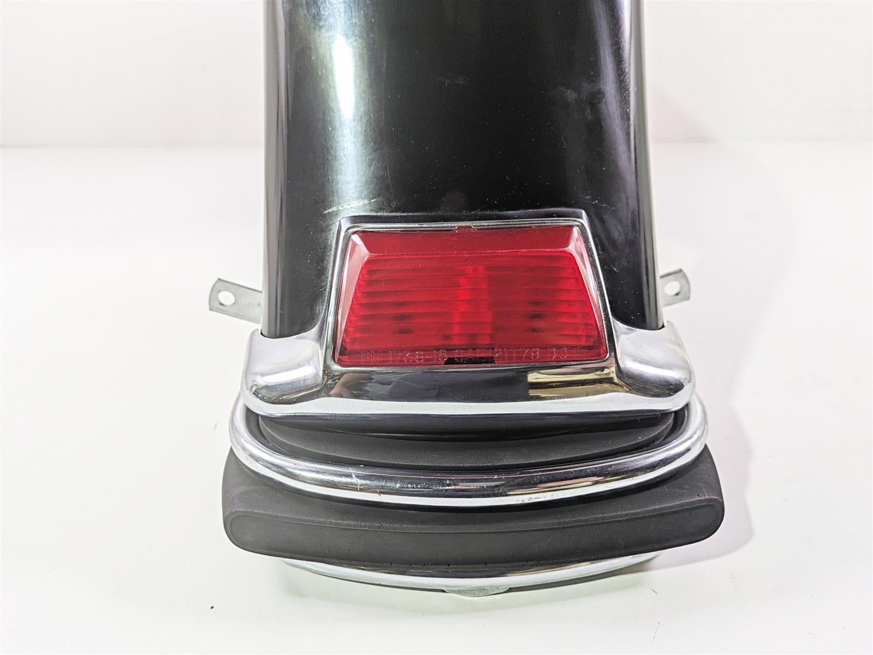1999 Harley Touring FLHTCUI E-Glide Rear Fender Black READ 59579-99 {{ shop.shopifyCountryName }} - Mototech271