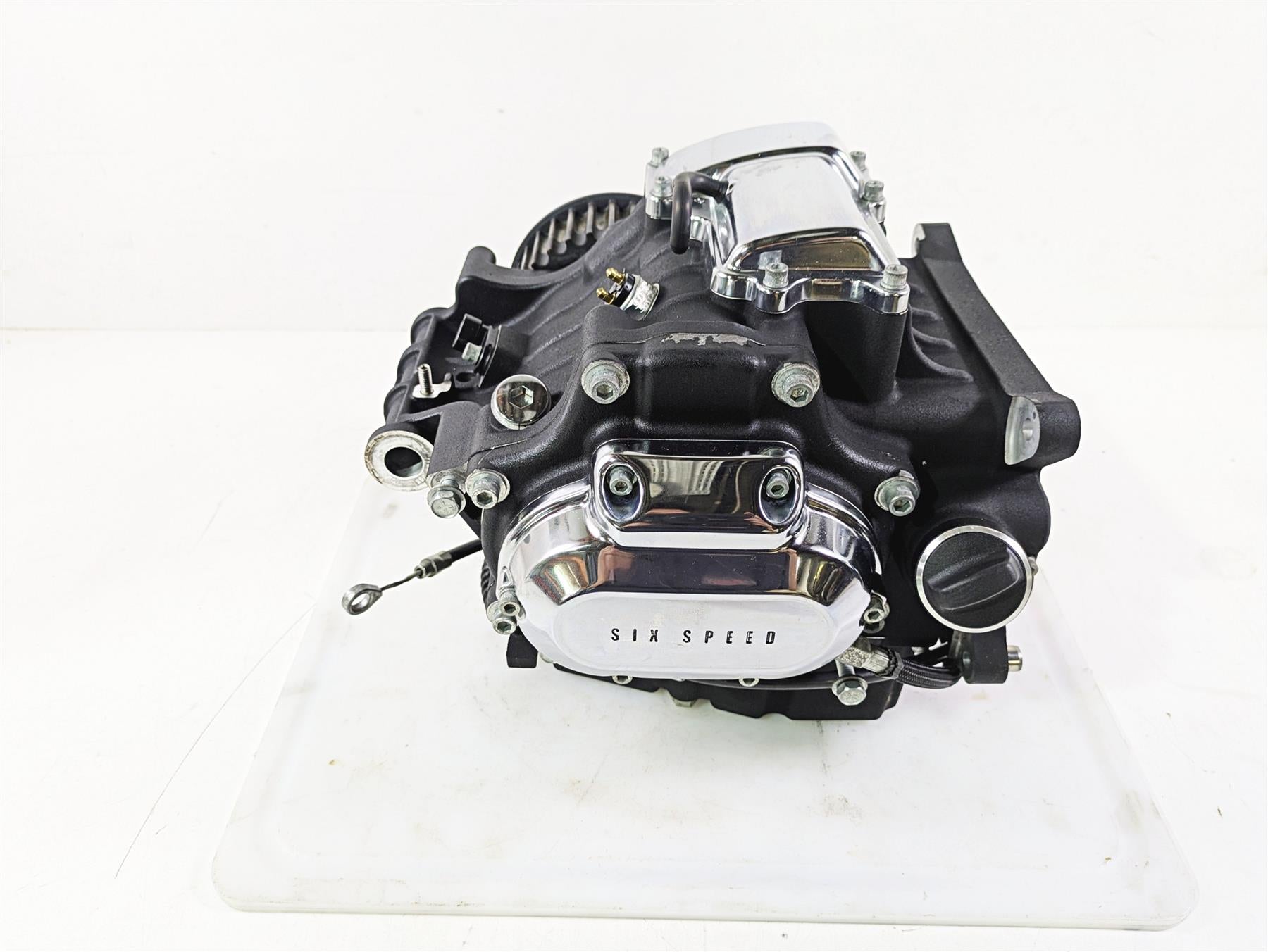 2015 Harley FXDL Dyna Low Rider 6 Speed Transmission Gear Box 4K 33083-10A