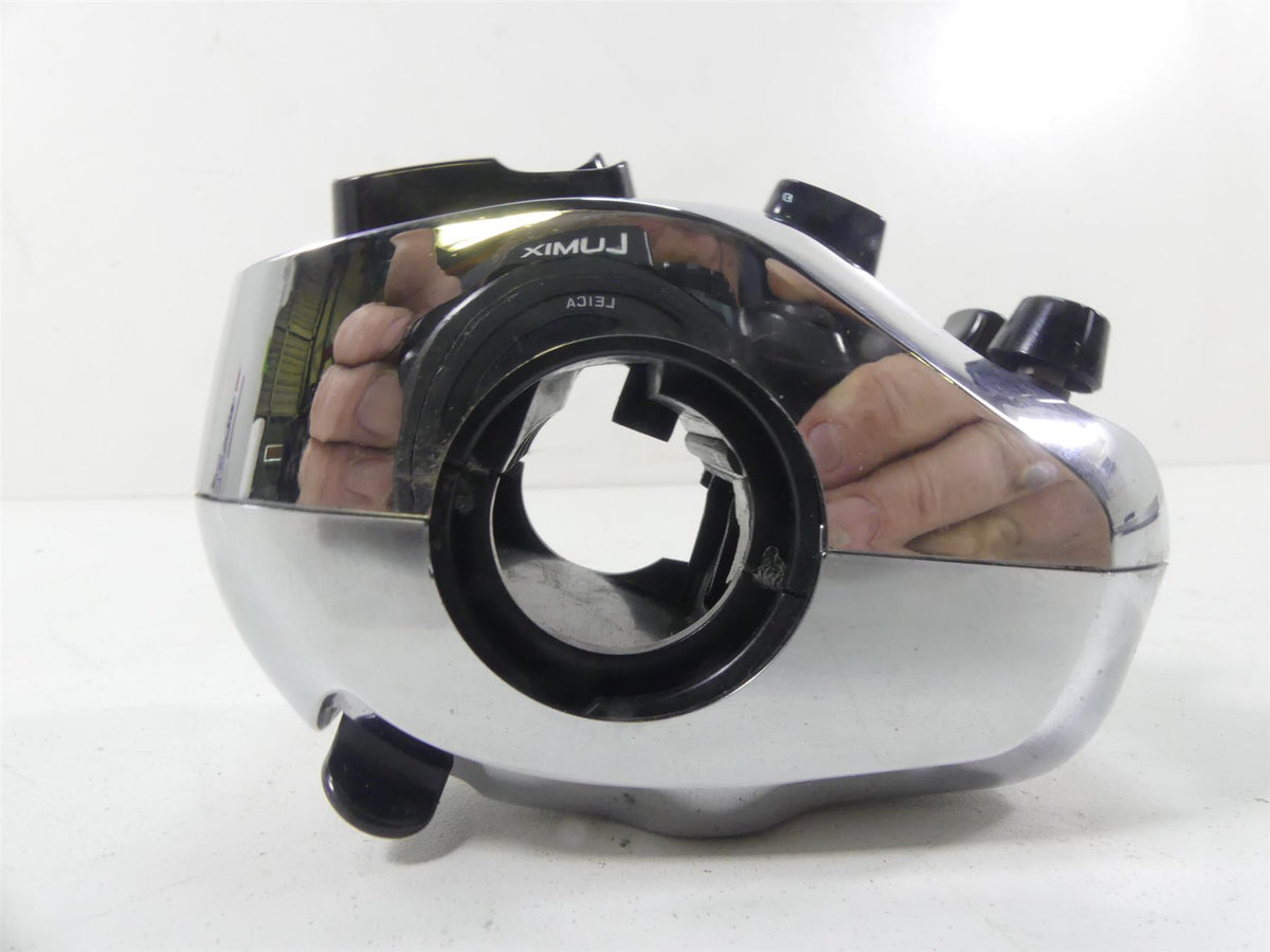 2020 Indian Roadmaster Left Hand Chrome Light Horn Control Switch 2415171 {{ shop.shopifyCountryName }} - Mototech271