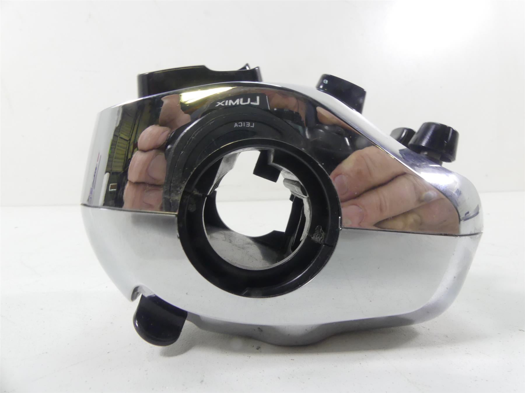 2020 Indian Roadmaster Left Hand Chrome Light Horn Control Switch 2415171 {{ shop.shopifyCountryName }} - Mototech271