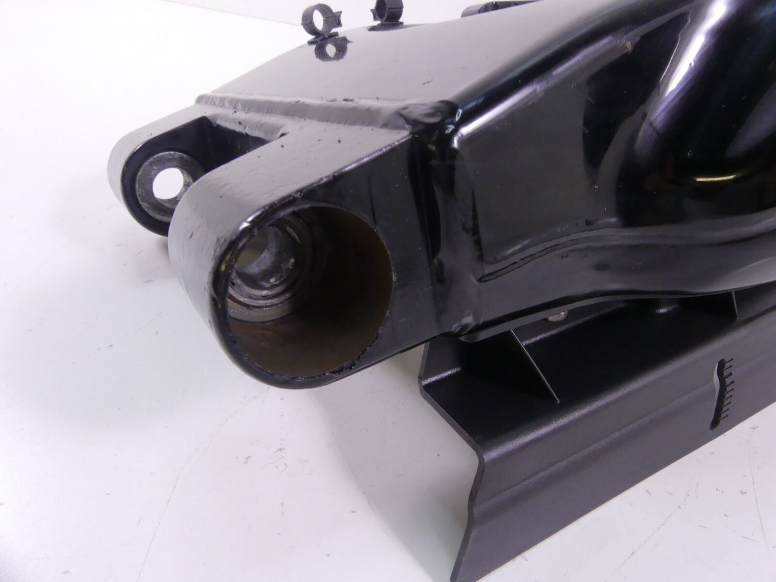 2009 Harley Touring FLHTCU Electra Glide Rear Swingarm Swing Arm + Axle 45470-09 {{ shop.shopifyCountryName }} - Mototech271