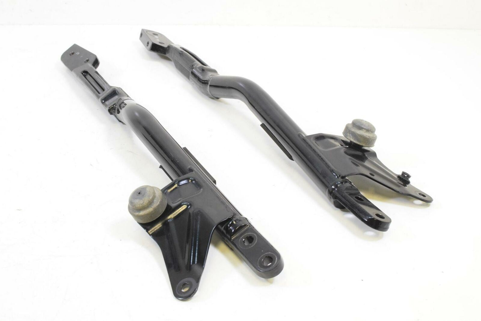 2017 Victory Octane 1200 Upper Frame Tube Rail Mount Set 1020139-266 / 1020138 {{ shop.shopifyCountryName }} - Mototech271