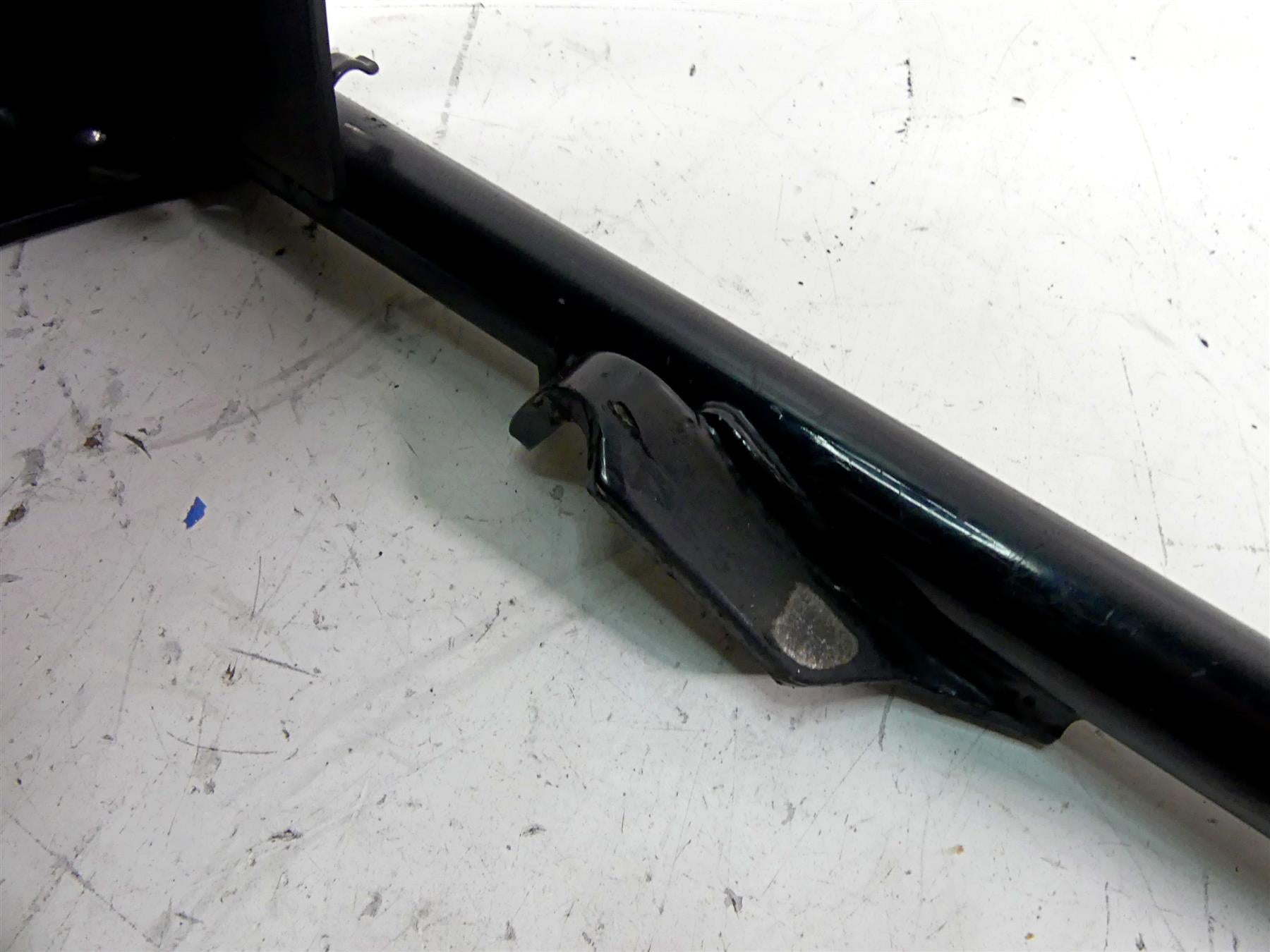 2011 Harley Softail FLSTF Fat Boy Rear Swing Arm Swing Arm & Axle 47573-11BHP {{ shop.shopifyCountryName }} - Mototech271