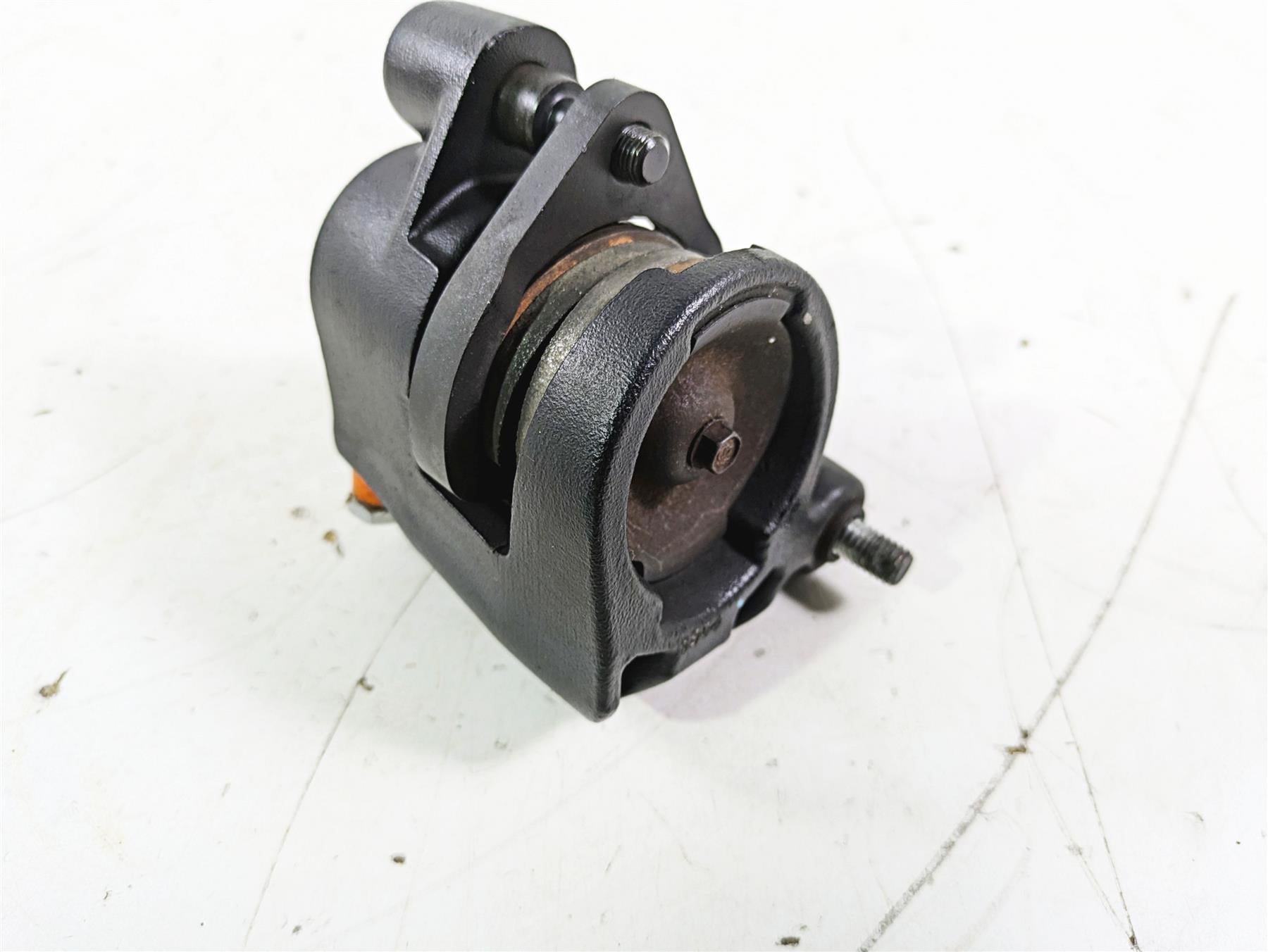 2005 Harley Softail FLSTSCI Heritage Springer Front Brake Caliper 44079-97C {{ shop.shopifyCountryName }} - Mototech271