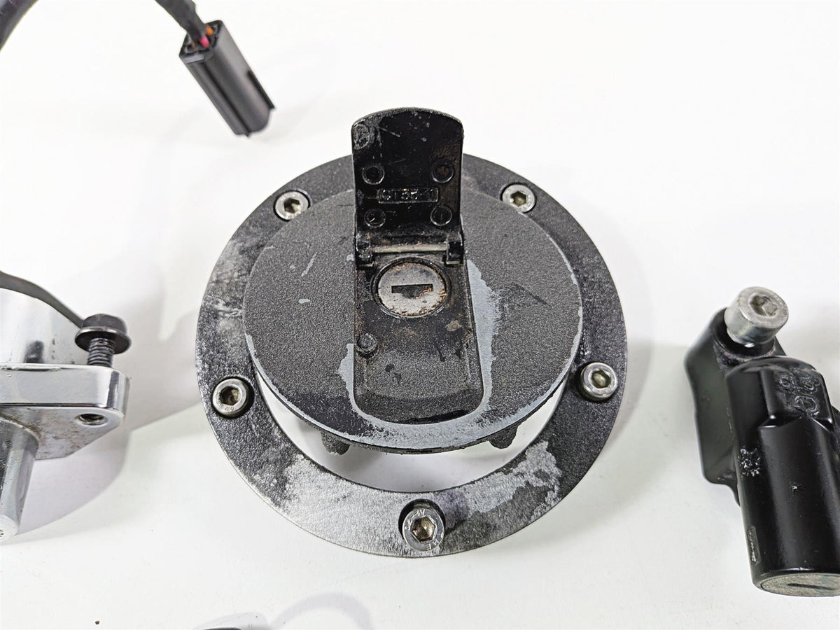 2016 Victory Cross Country Ignition Switch Key Lock Set 4012943 4012944 {{ shop.shopifyCountryName }} - Mototech271