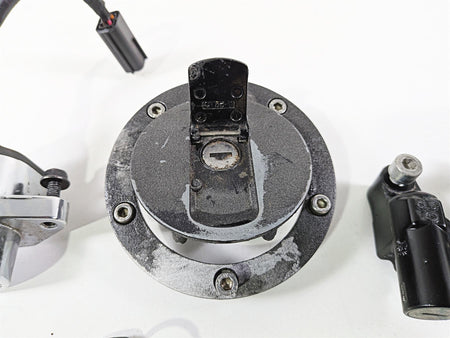 2016 Victory Cross Country Ignition Switch Key Lock Set 4012943 4012944 {{ shop.shopifyCountryName }} - Mototech271
