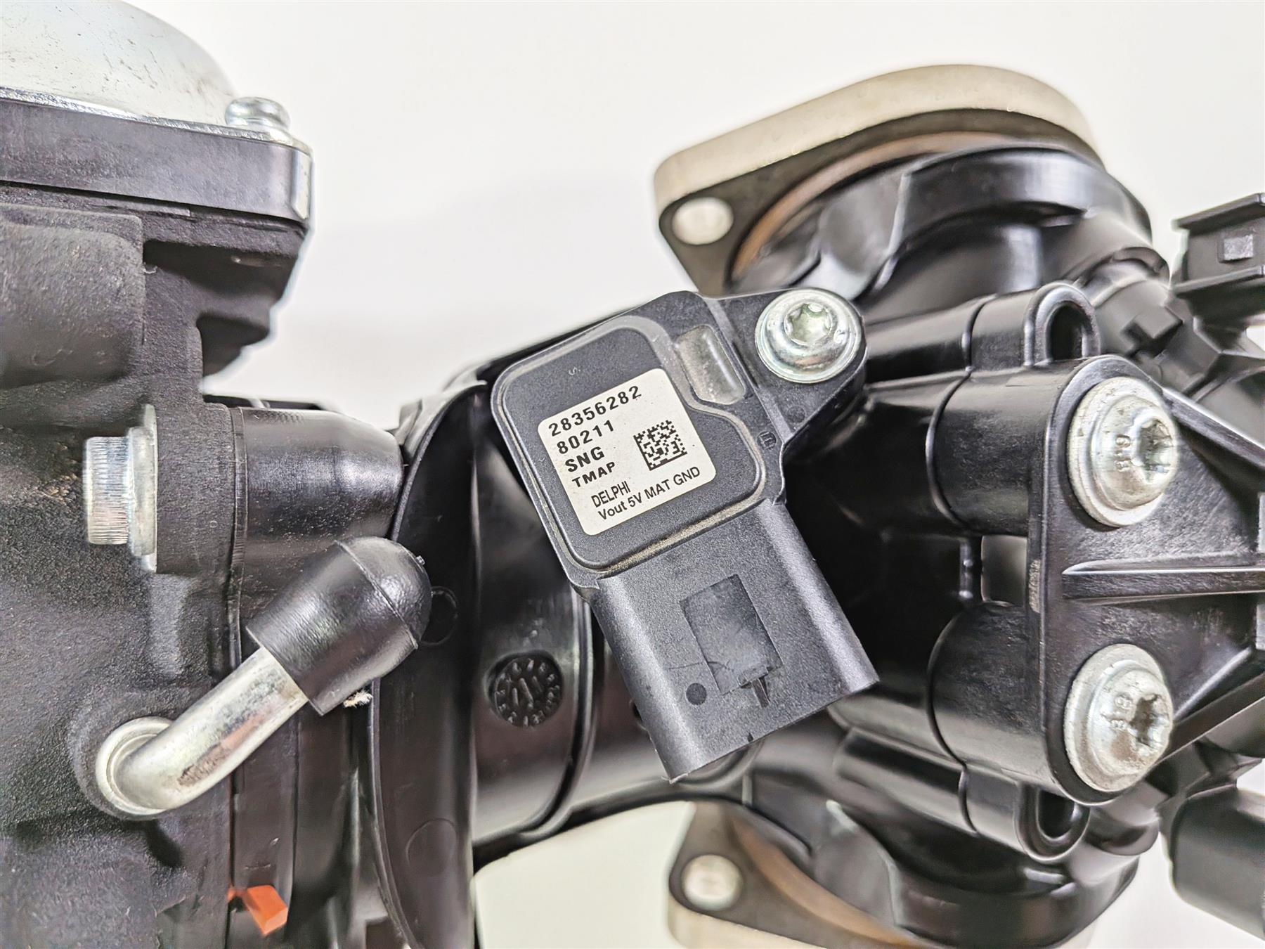 2018 Harley FLHTCU Touring Electra Glide Throttle Body Fuel Injectors 27300122-Mototech271