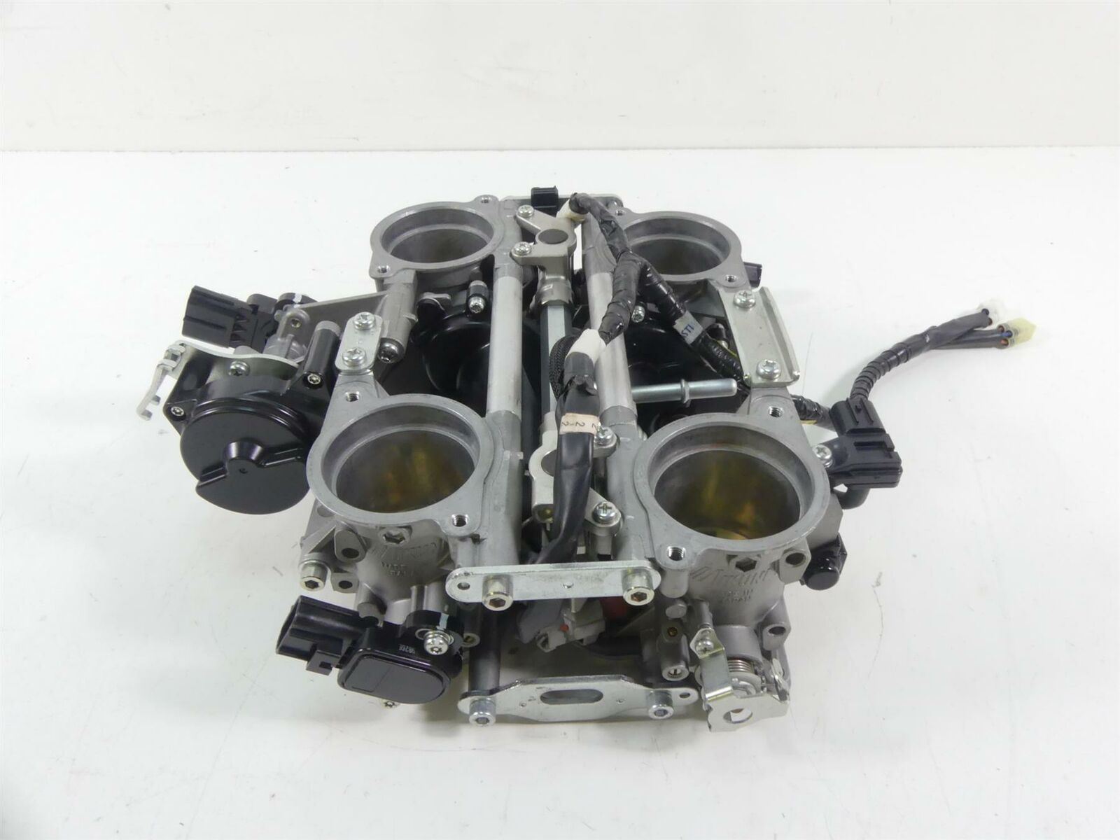 2020 Yamaha VMX17 1700 Mikuni Throttle Body Bodies Fuel Injector 2S3-13750-01-00 {{ shop.shopifyCountryName }} - Mototech271