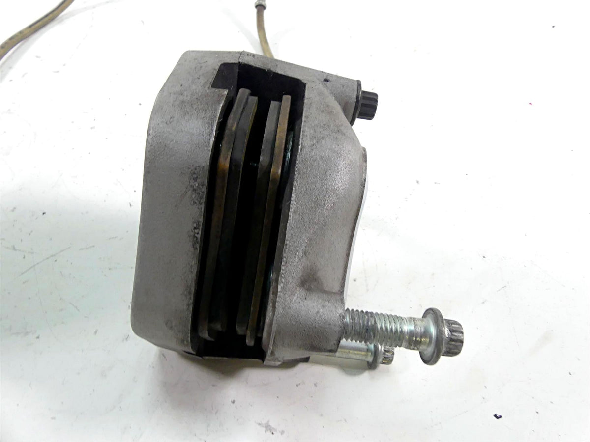 2006 Harley Touring FLHTCU SE E-Glide Front Brake Caliper Set 44381-99 44382-99 {{ shop.shopifyCountryName }} - Mototech271