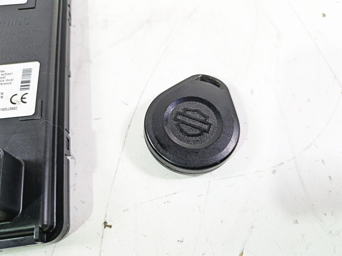 2015 Harley Touring FLHTKL E -Glide Low Bcm Security Module & Fob Set 69994-12B {{ shop.shopifyCountryName }} - Mototech271