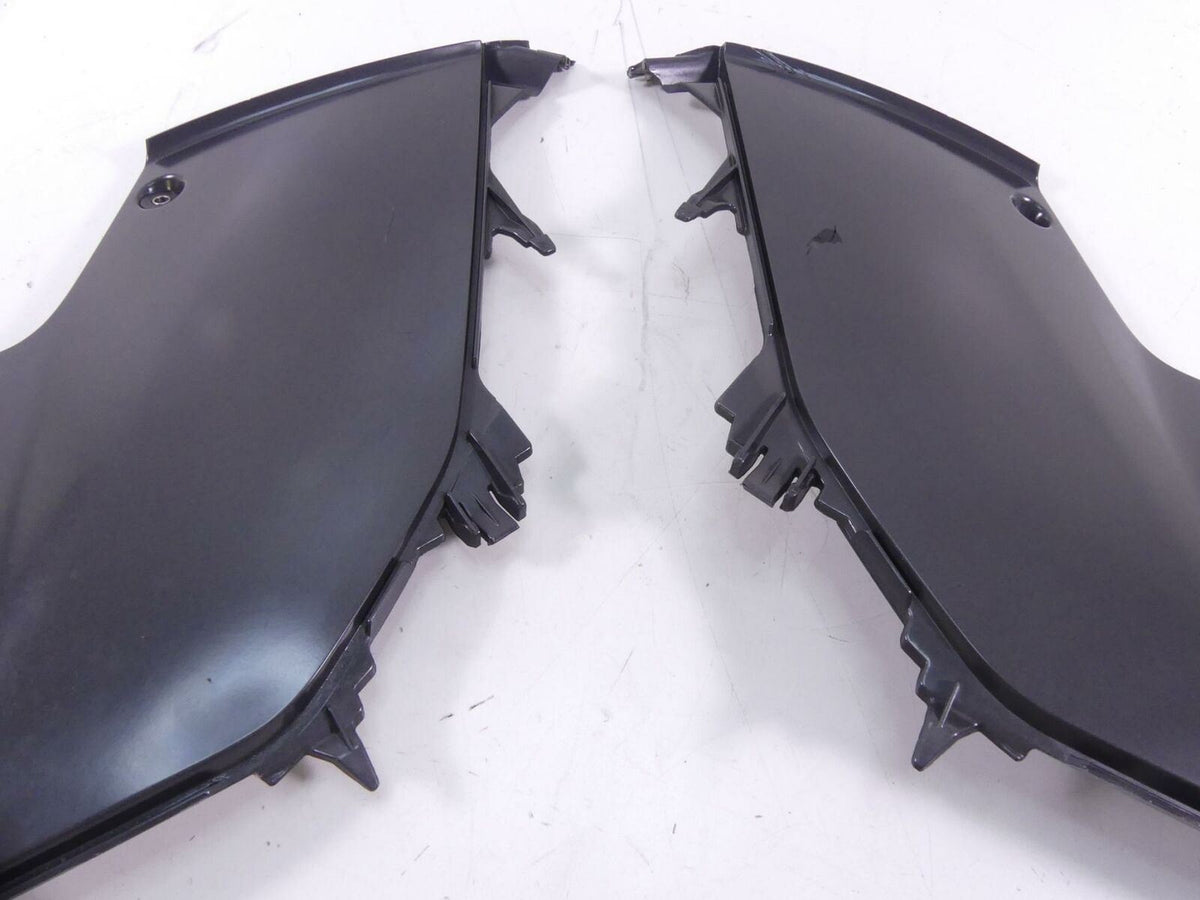 2007 BMW K1200 GT K44 Tank Side Cover Fairing Cowl Set 46637685024 {{ shop.shopifyCountryName }} - Mototech271
