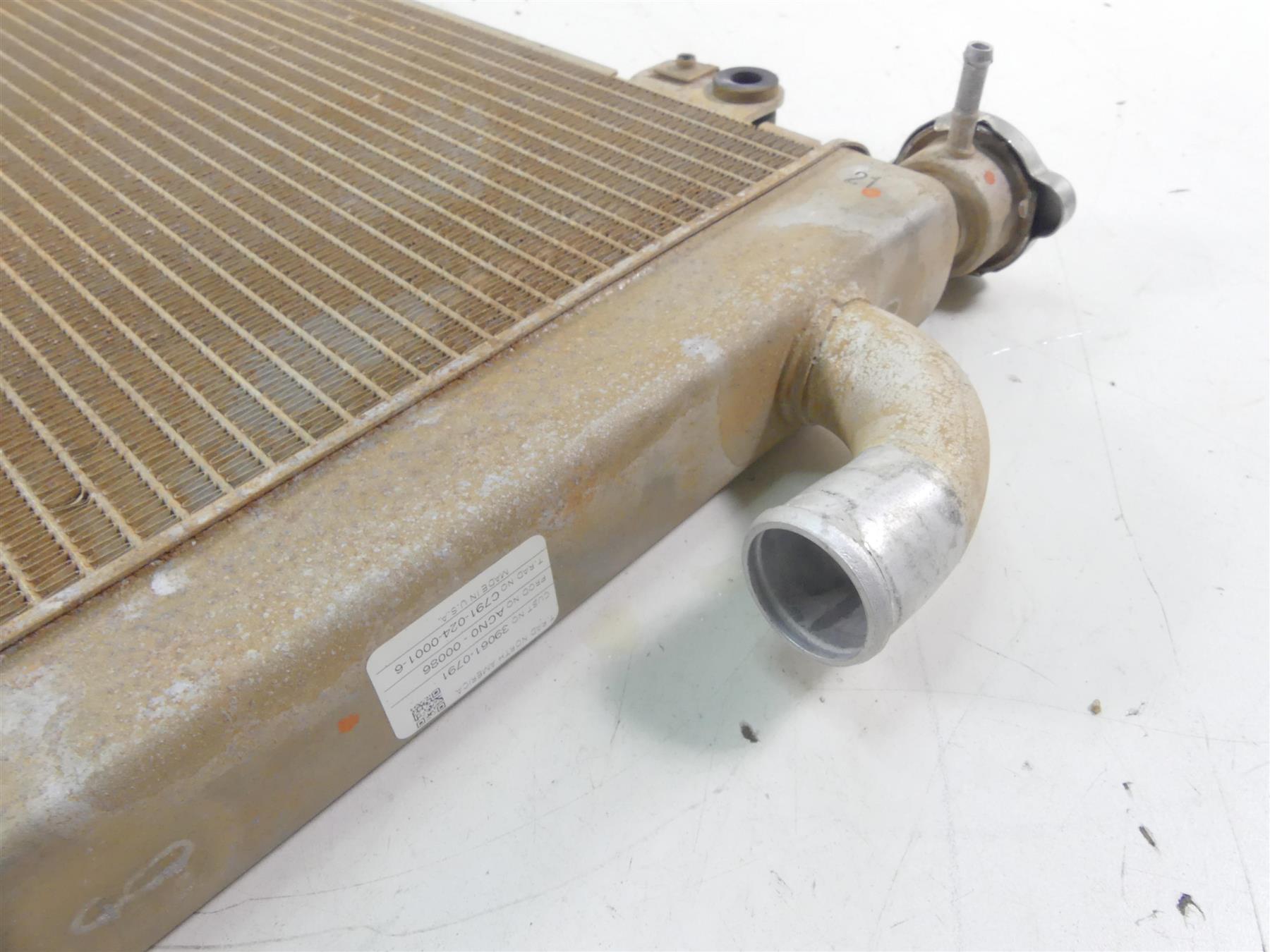 2021 Kawasaki Teryx KRX KRF 1000 Straight Radiator - No Leaks 39061-0791 {{ shop.shopifyCountryName }} - Mototech271