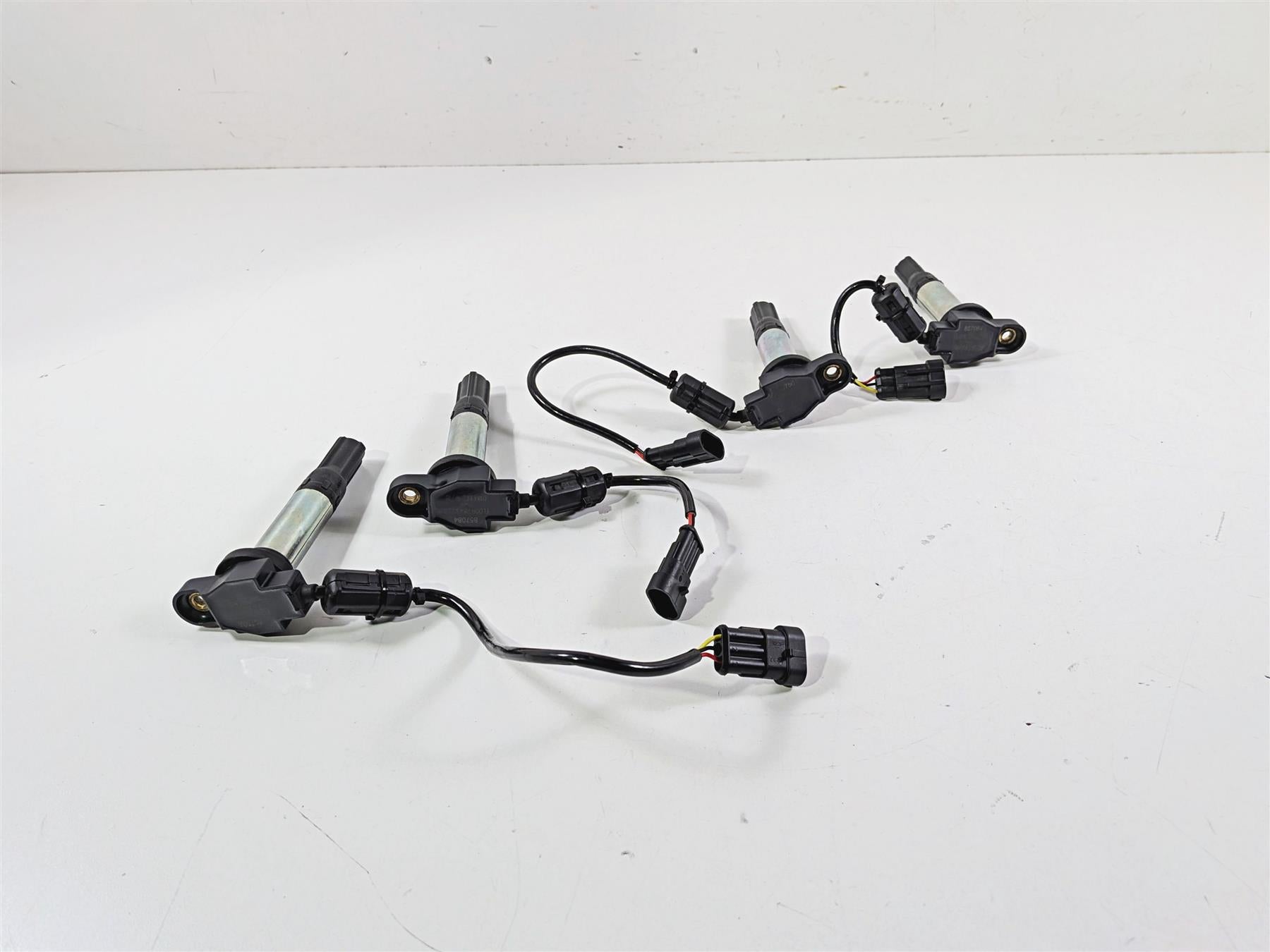 2018 Aprilia RSV4 RR Ignition Coils Stick Coil Set 857084 857501 {{ shop.shopifyCountryName }} - Mototech271