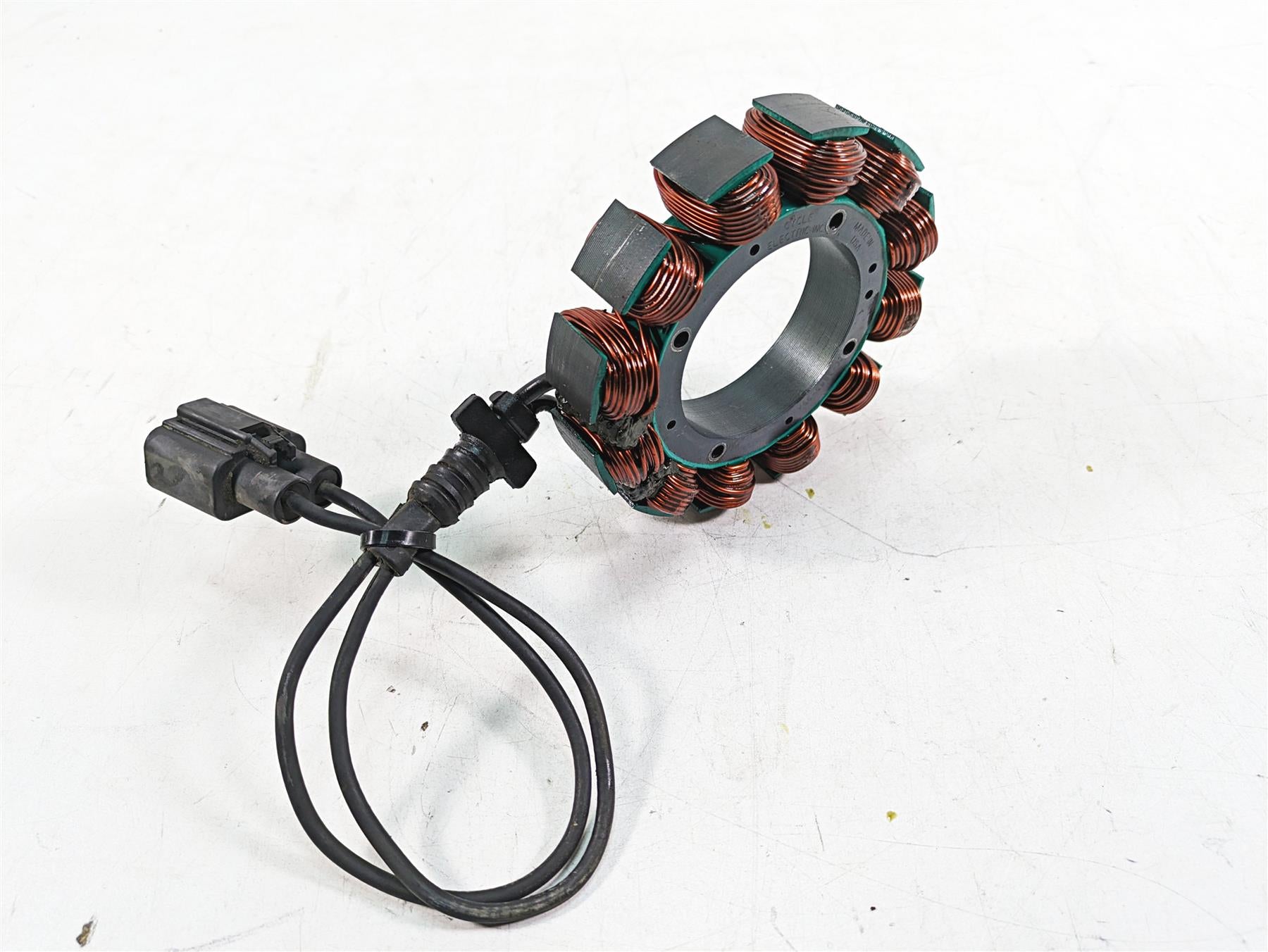 1999 Harley Touring FLHTC Electra Glide Generator Alternator Stator 29987-99B {{ shop.shopifyCountryName }} - Mototech271