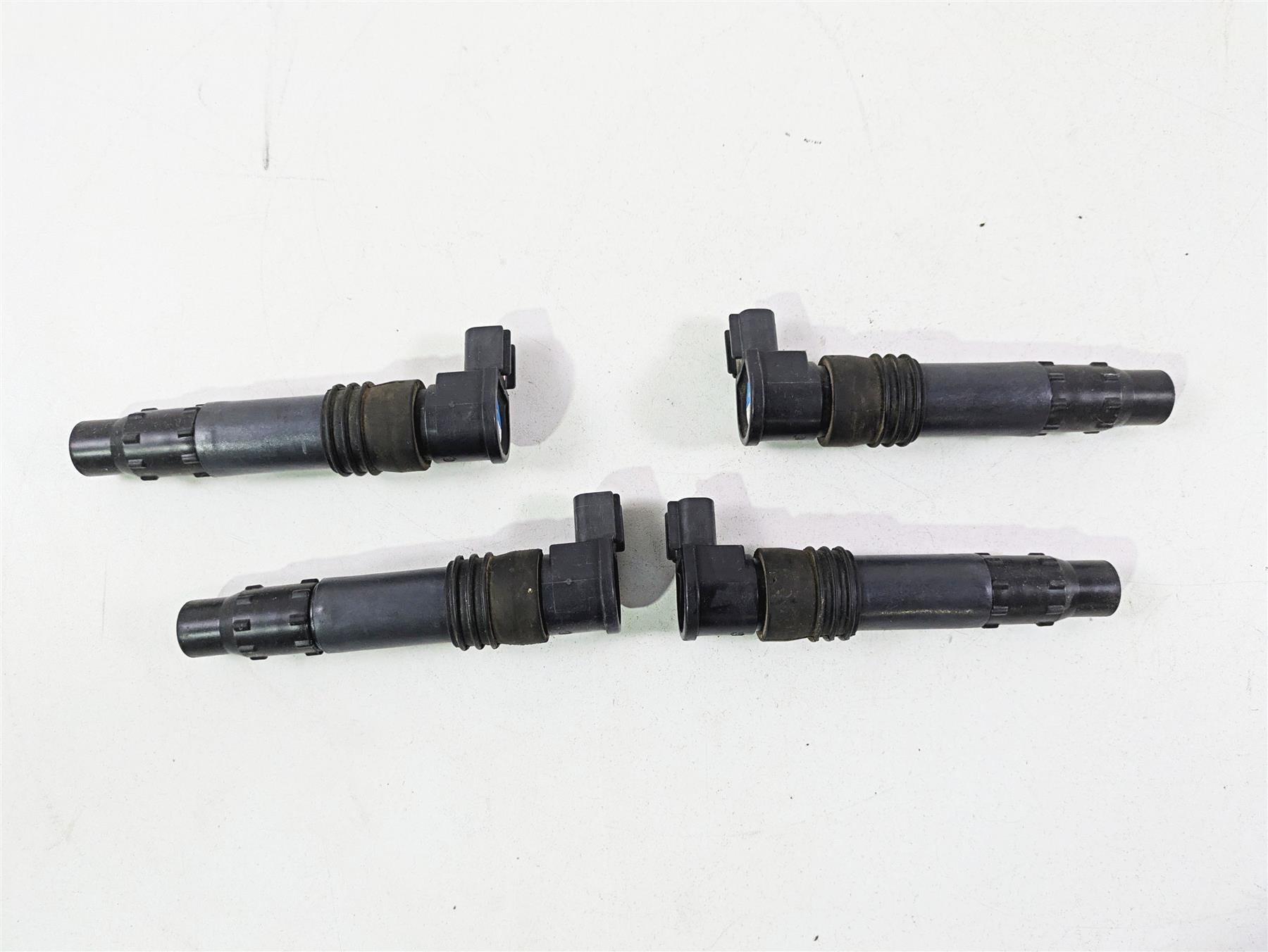 2006 Suzuki GSXR1000 K6 Denso Ignition Coil Set 33410-35F10 33410-35F11 {{ shop.shopifyCountryName }} - Mototech271