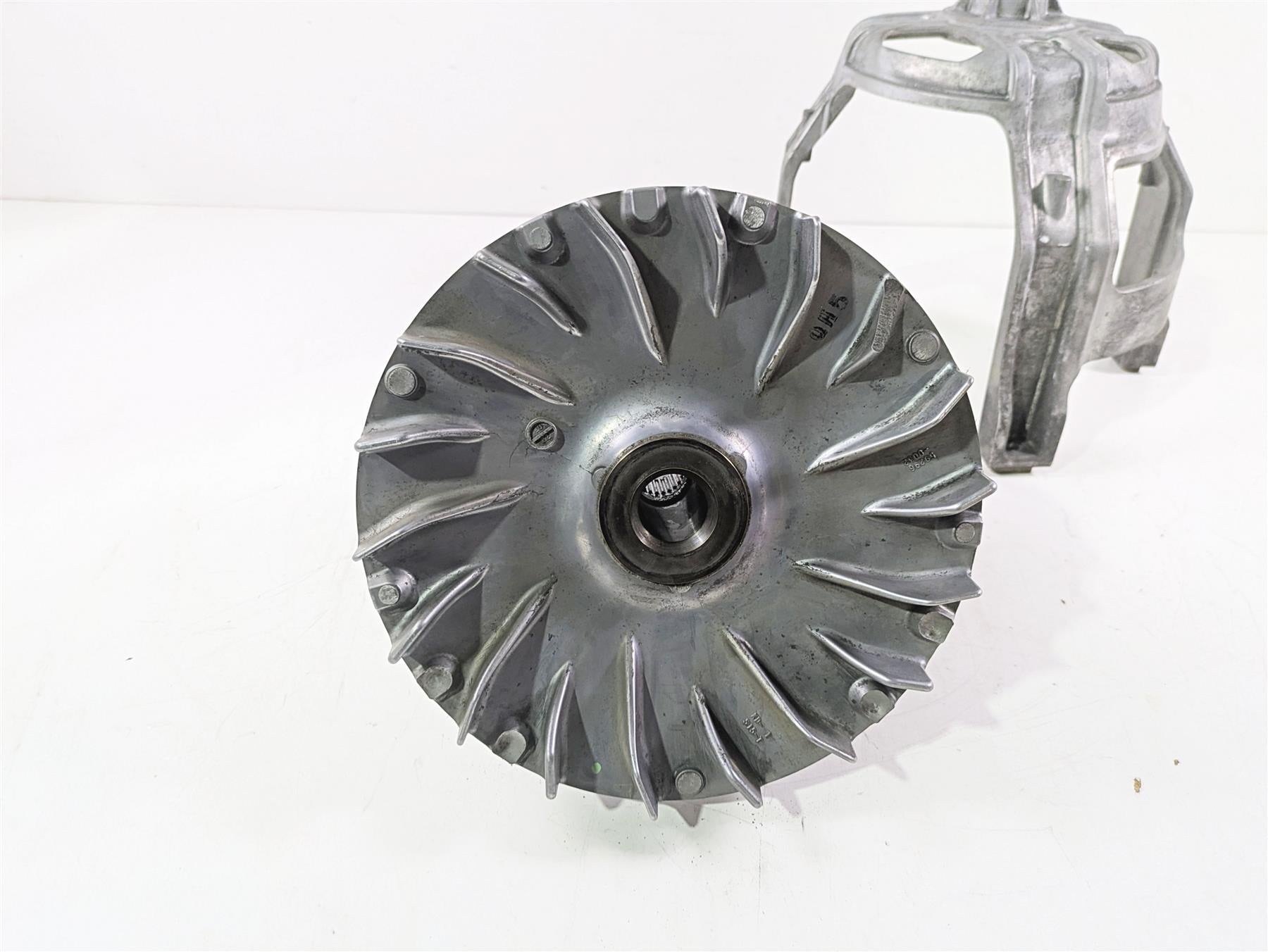 2021 Kawasaki Teryx KRX KRF 1000 Primary Drive Clutch - Read 49093-0077 {{ shop.shopifyCountryName }} - Mototech271