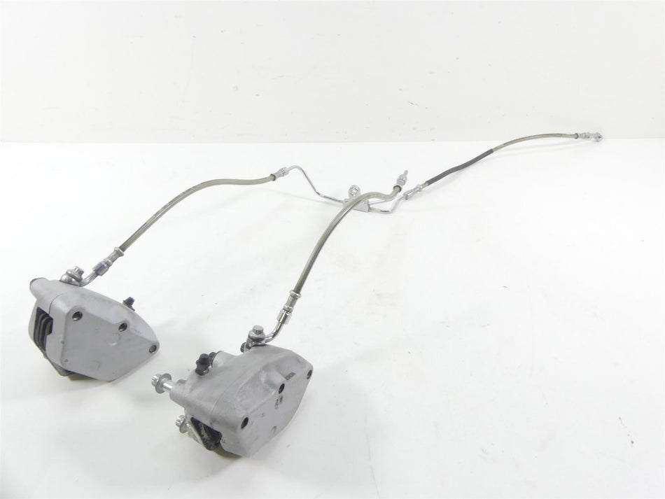 2004 Harley FLHTC SE CVO Electra Glide Front Brake Caliper Set 44381-99 44382-99 {{ shop.shopifyCountryName }} - Mototech271