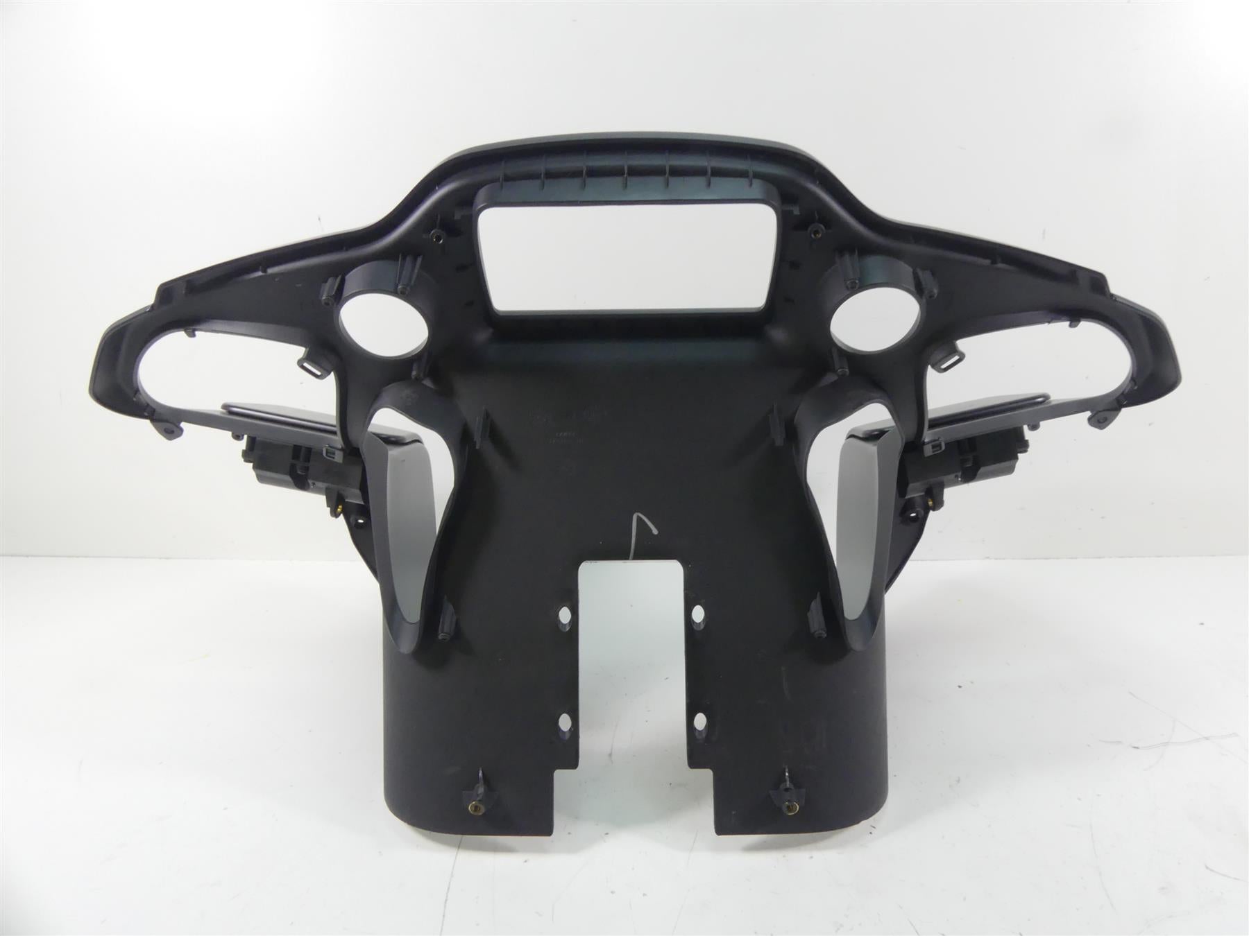 2016 Harley Touring FLTRX Road Glide Front Inner Fairing Cover Cowl 57000305 {{ shop.shopifyCountryName }} - Mototech271