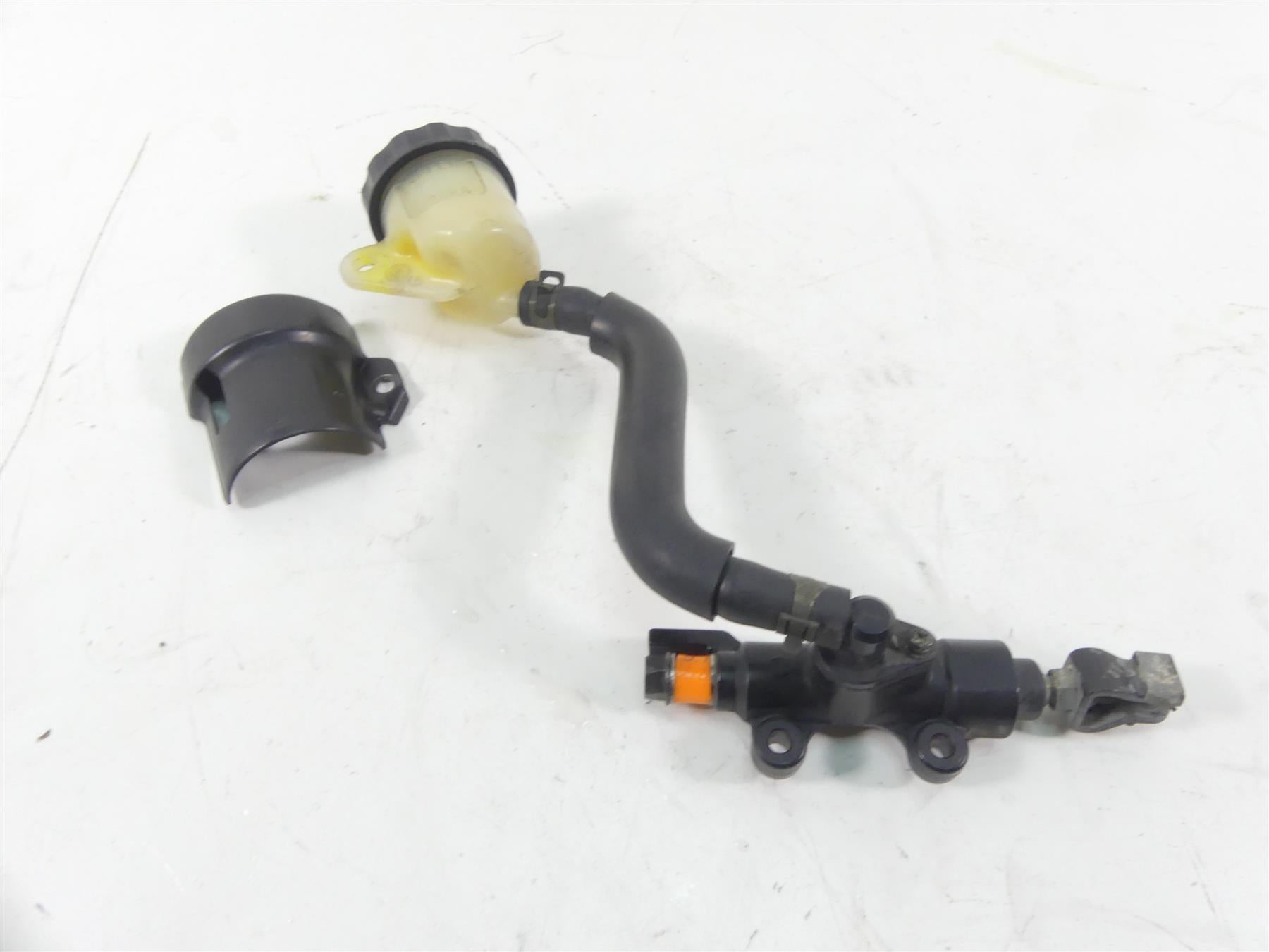 2003 Honda VTX1800R Rear Nissin Brake Master Cylinder 11/16" Bore 43510-MCV-016 {{ shop.shopifyCountryName }} - Mototech271