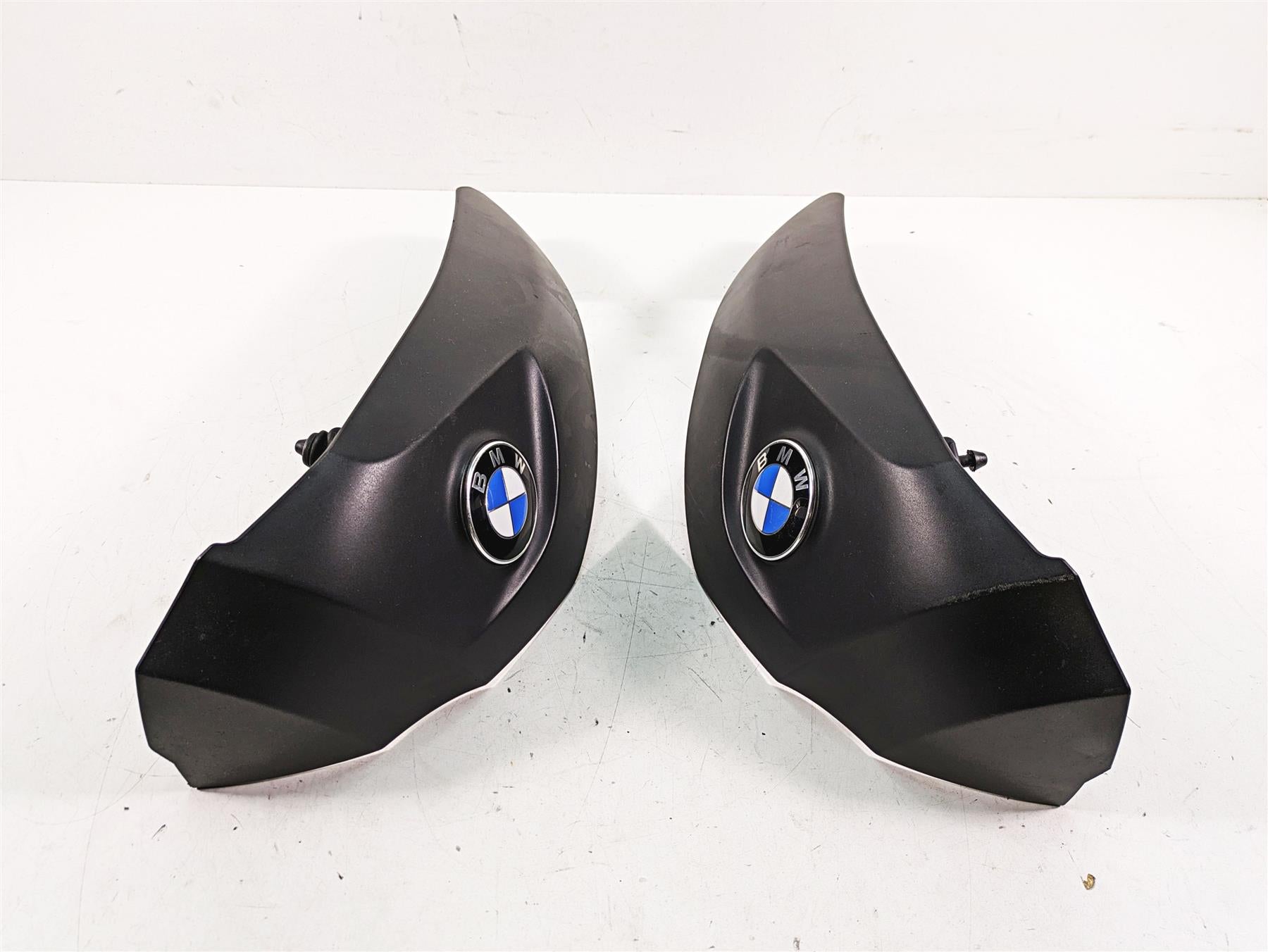 2007 BMW R1200GS K255 Adv Emblem Tank Side Cover Set 46637694965 46637694966