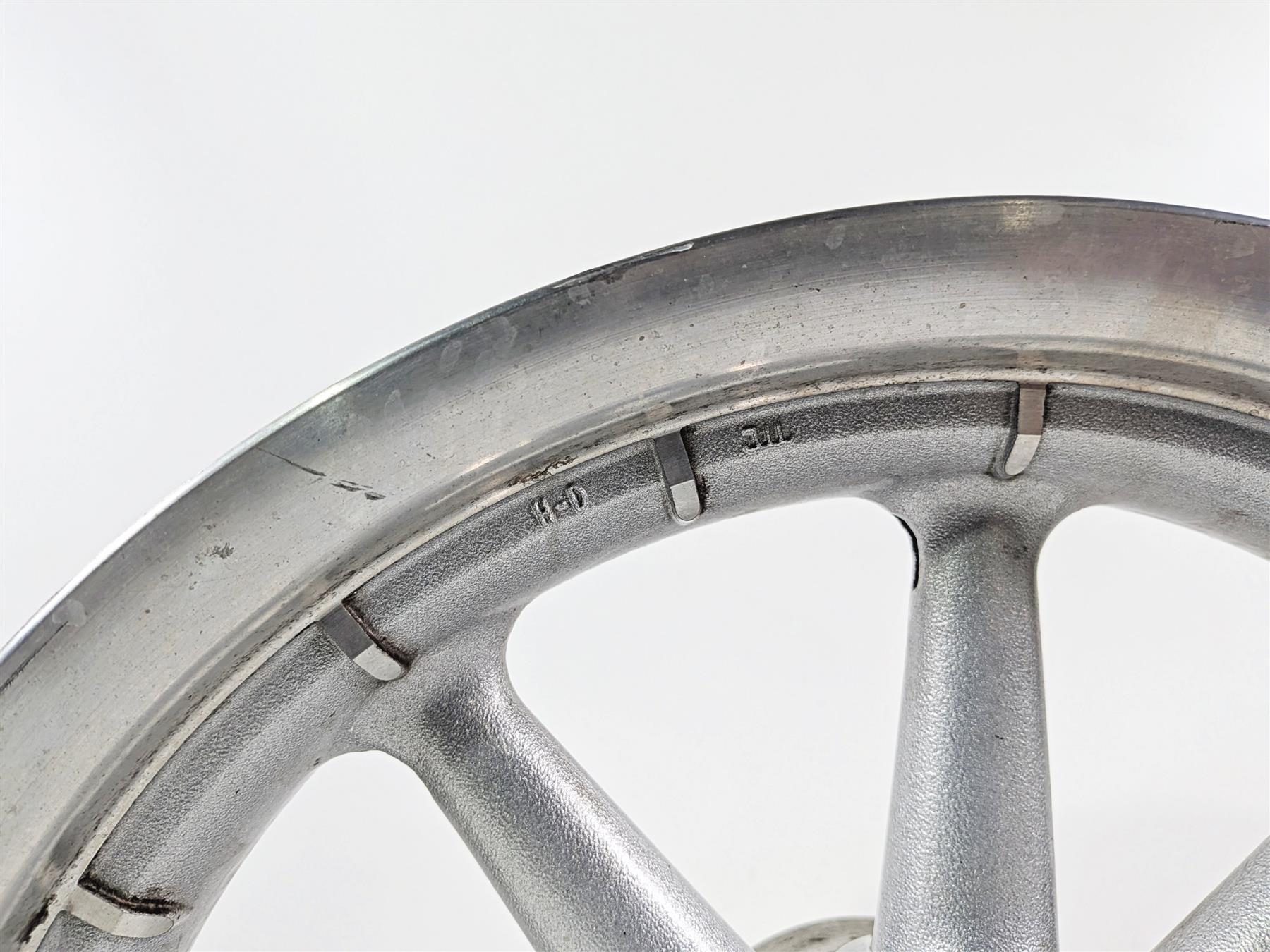 2004 Harley Touring FLTRI Road Glide Straight 9 Spoke 16x3 Front Wheel Rim 43421-00-Mototech271