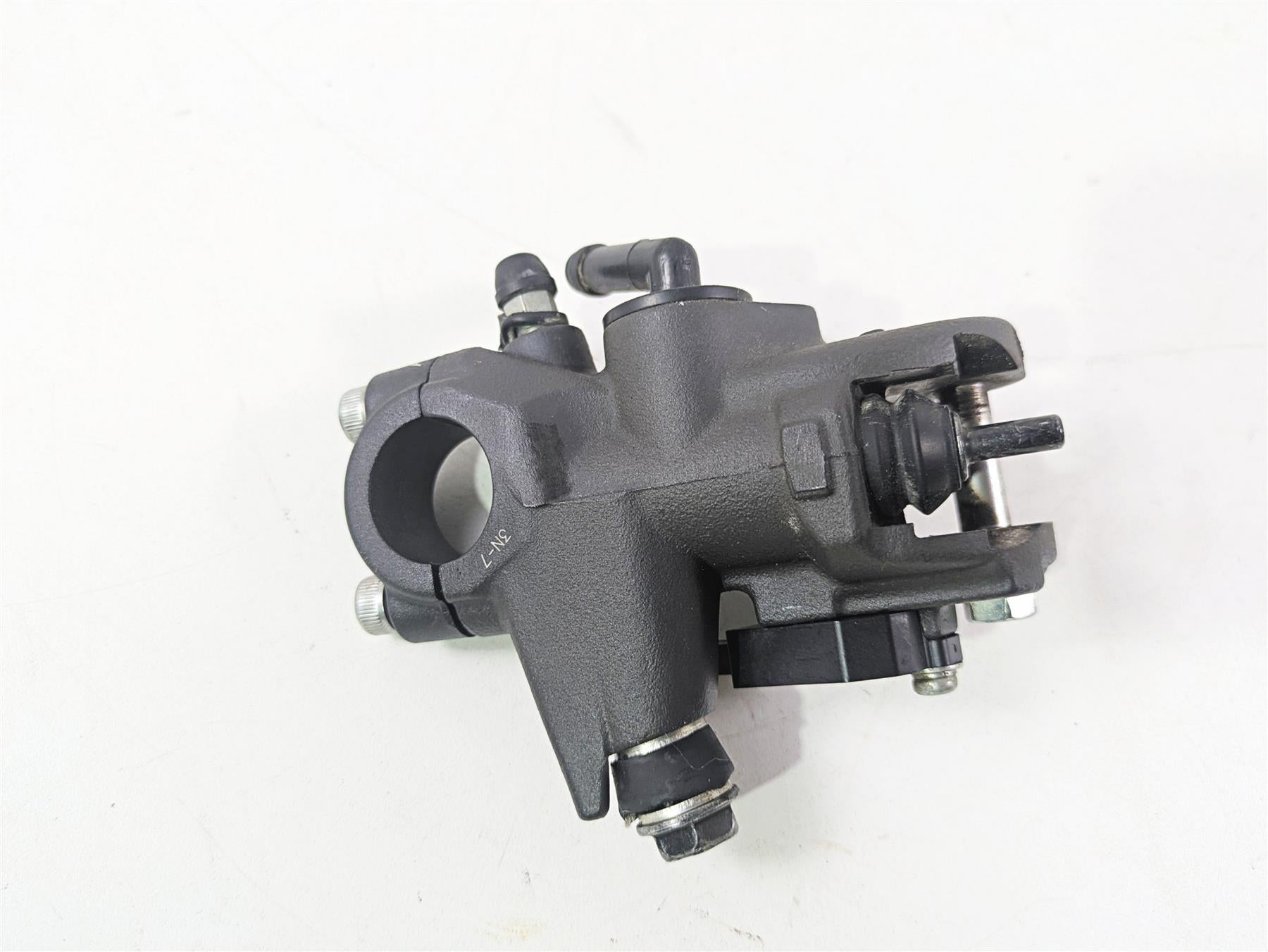 2024 Kawasaki ZX6R ZX636 Ninja Front Radial Brake Pump 11/16 Nissin 43015-0702 {{ shop.shopifyCountryName }} - Mototech271