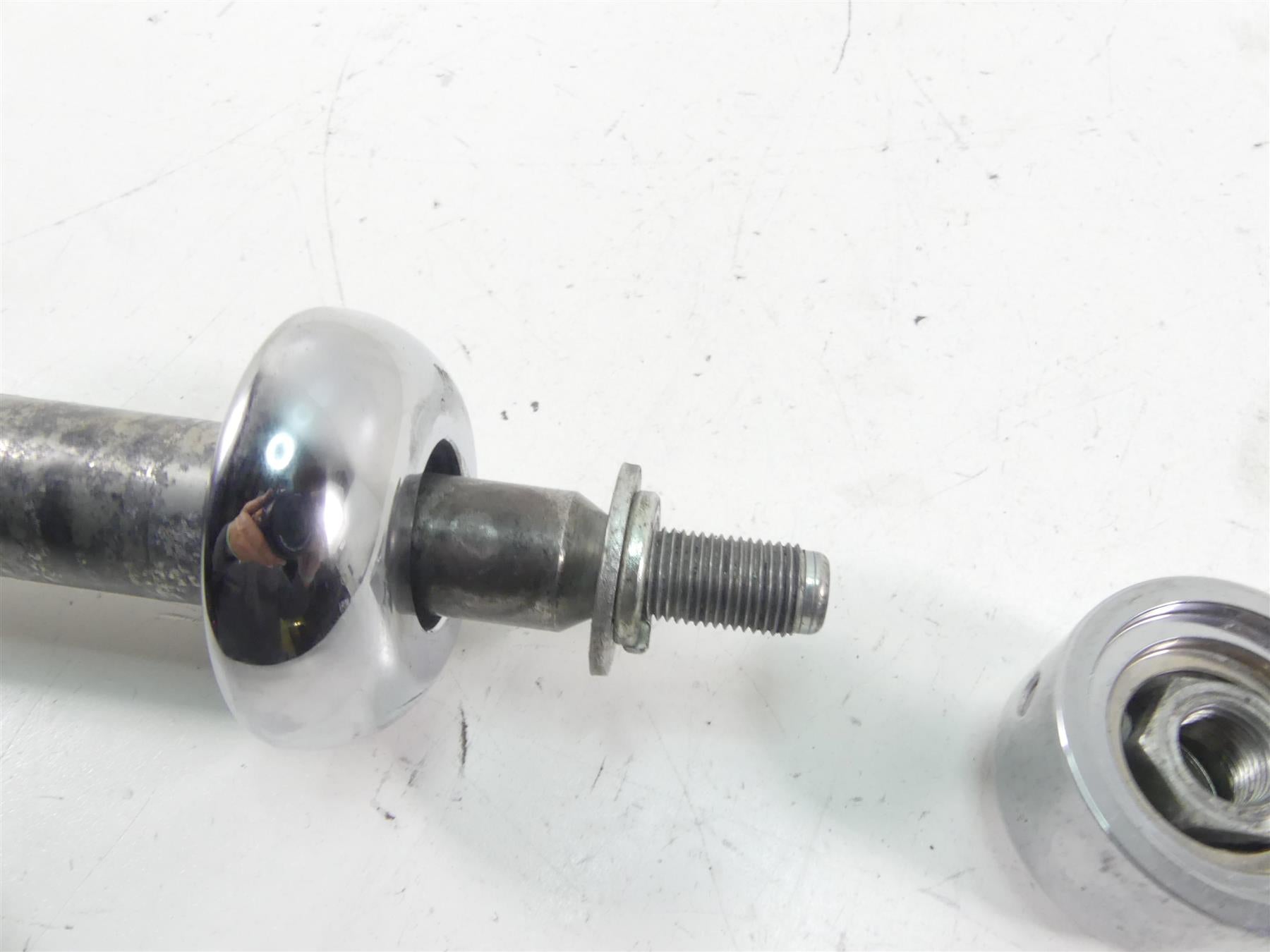 2005 Harley Touring CVO FLHTC SE Electra Glide Front 1" Axle Spindle 43364-00 {{ shop.shopifyCountryName }} - Mototech271