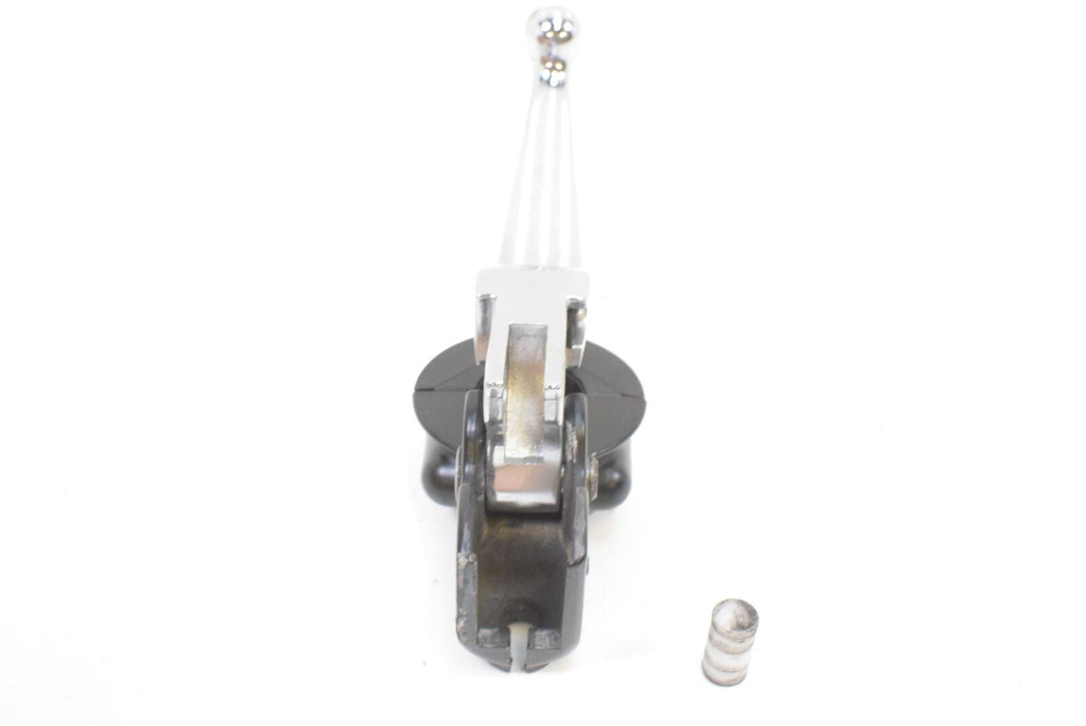 2002 Harley Touring FLHRI Road King Clutch Perch Chrome Lever 38608-96 {{ shop.shopifyCountryName }} - Mototech271
