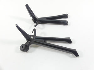 2022 Suzuki GSXR750 Rear Passenger Footpeg Foot Rest Set 43600-14J30 43700-14J30 | Mototech271