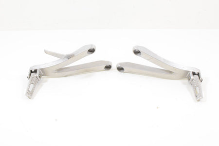 2007 Honda CBR600RR CBR600 RR Rear Passenger Footpeg Foot Peg Rest 50760-MFJ-D00 {{ shop.shopifyCountryName }} - Mototech271