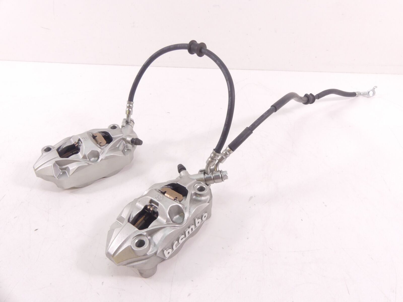 2018 Suzuki GSXR750 Front Brembo Brake Caliper Set 59100-14J00-999 {{ shop.shopifyCountryName }} - Mototech271