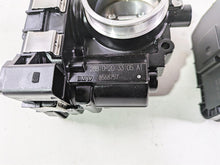 Load image into Gallery viewer, 2021 BMW R1250GS K51 Adv Throttle Body Fuel Injection Set 13548568757 | Mototech271
