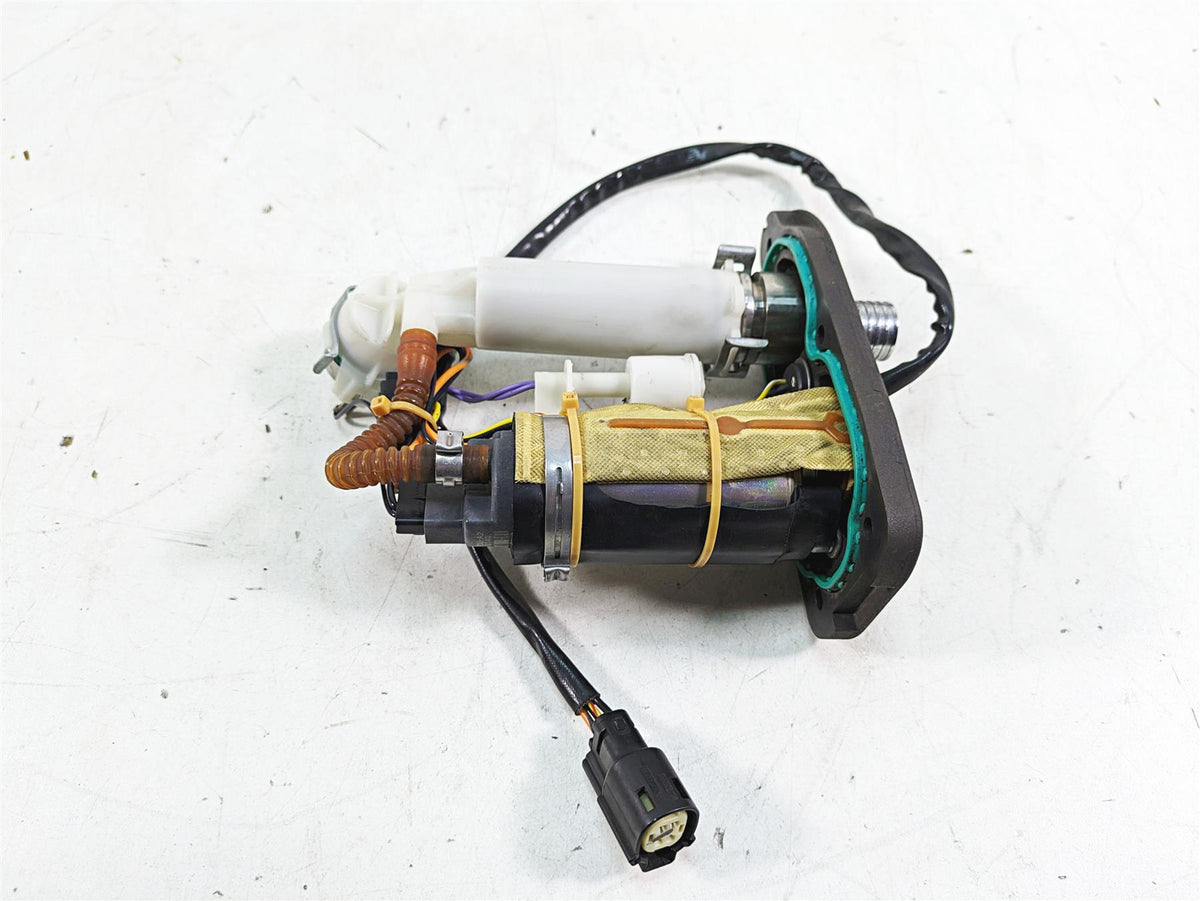 2007 Harley Sportster XL1200 C Fuel Gas Petrol Pump - Tested 75268-07B {{ shop.shopifyCountryName }} - Mototech271
